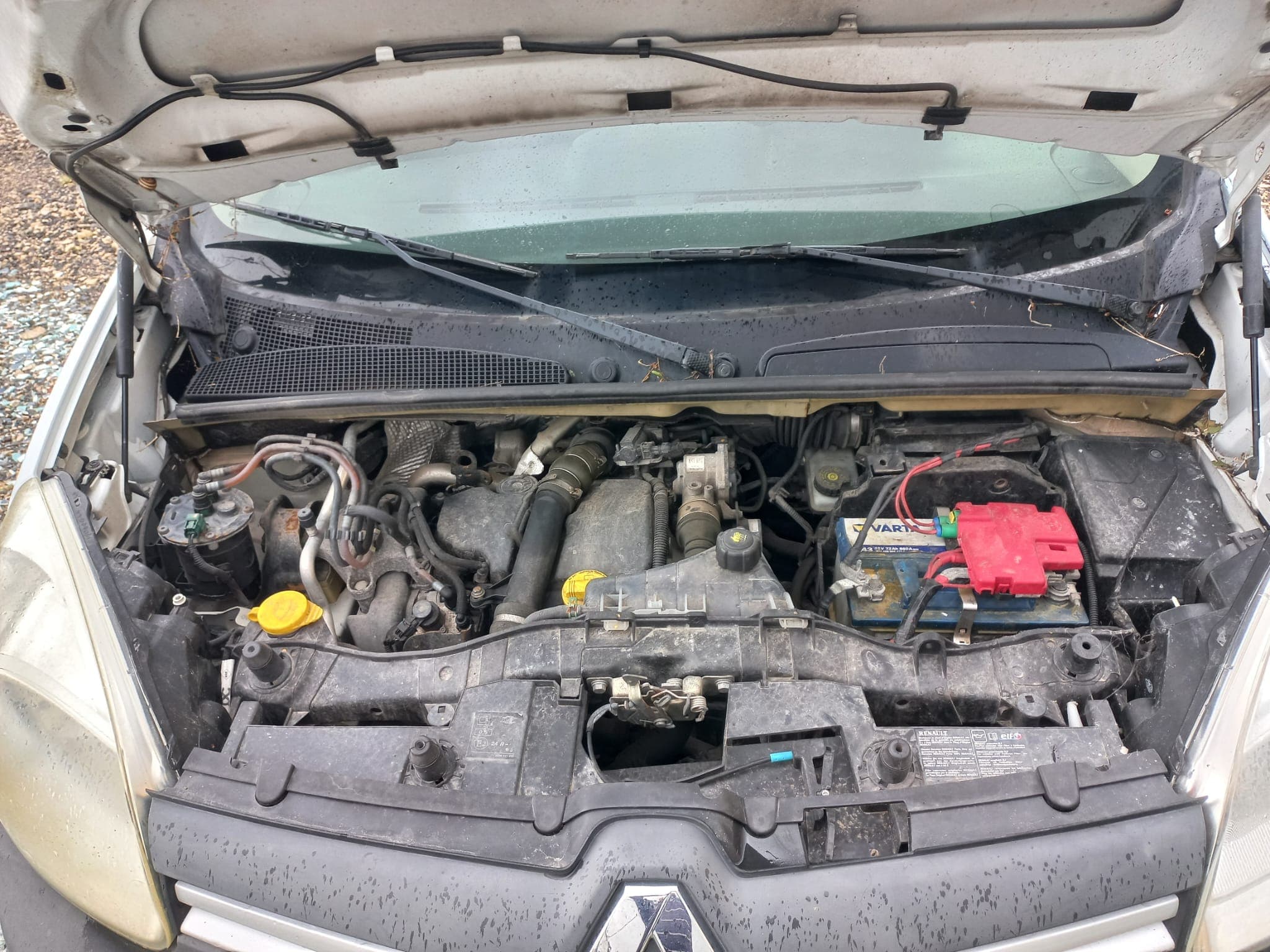 Renault Kangoo · Ano 2014 — image 11