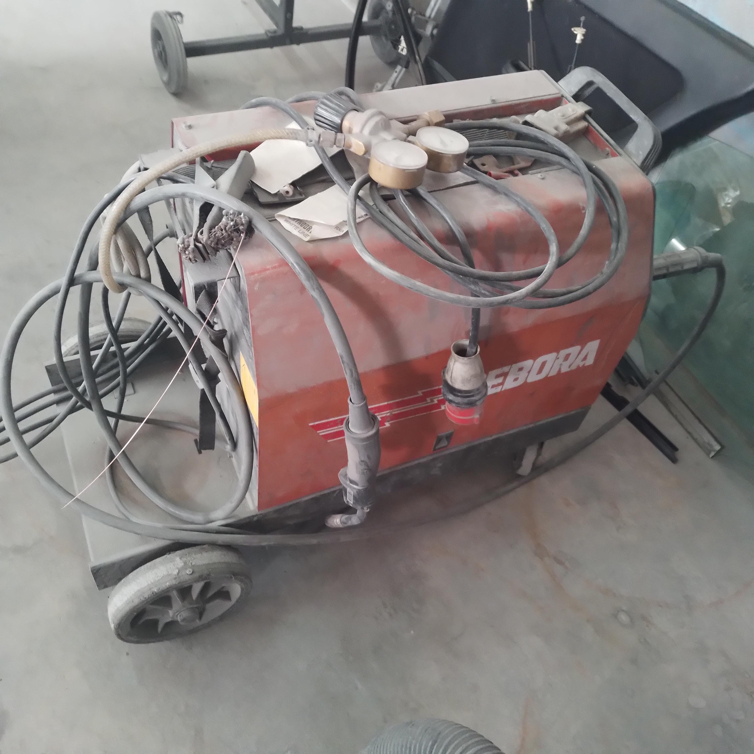 Equipamentos para Reparação Automóvel — imagem 41