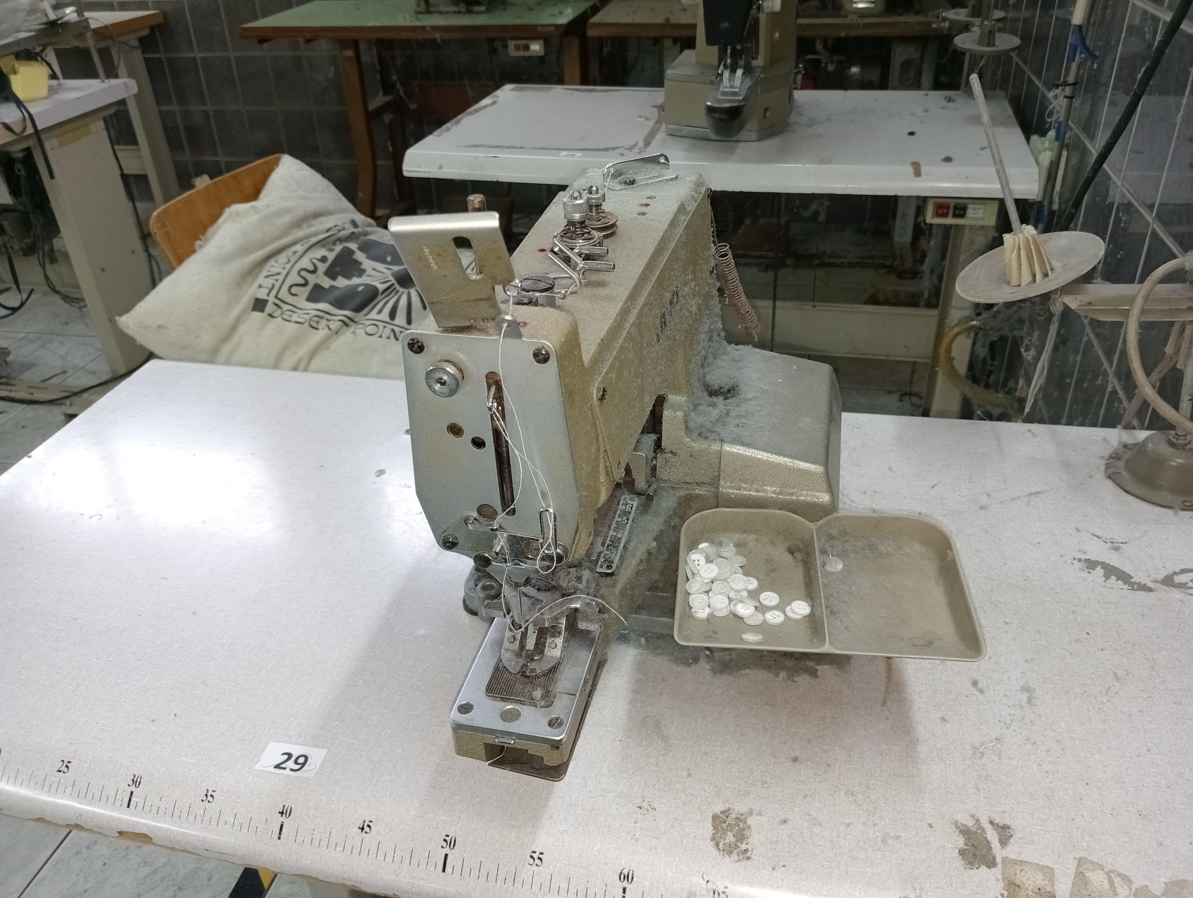 Máquina de pregar botões — image 2