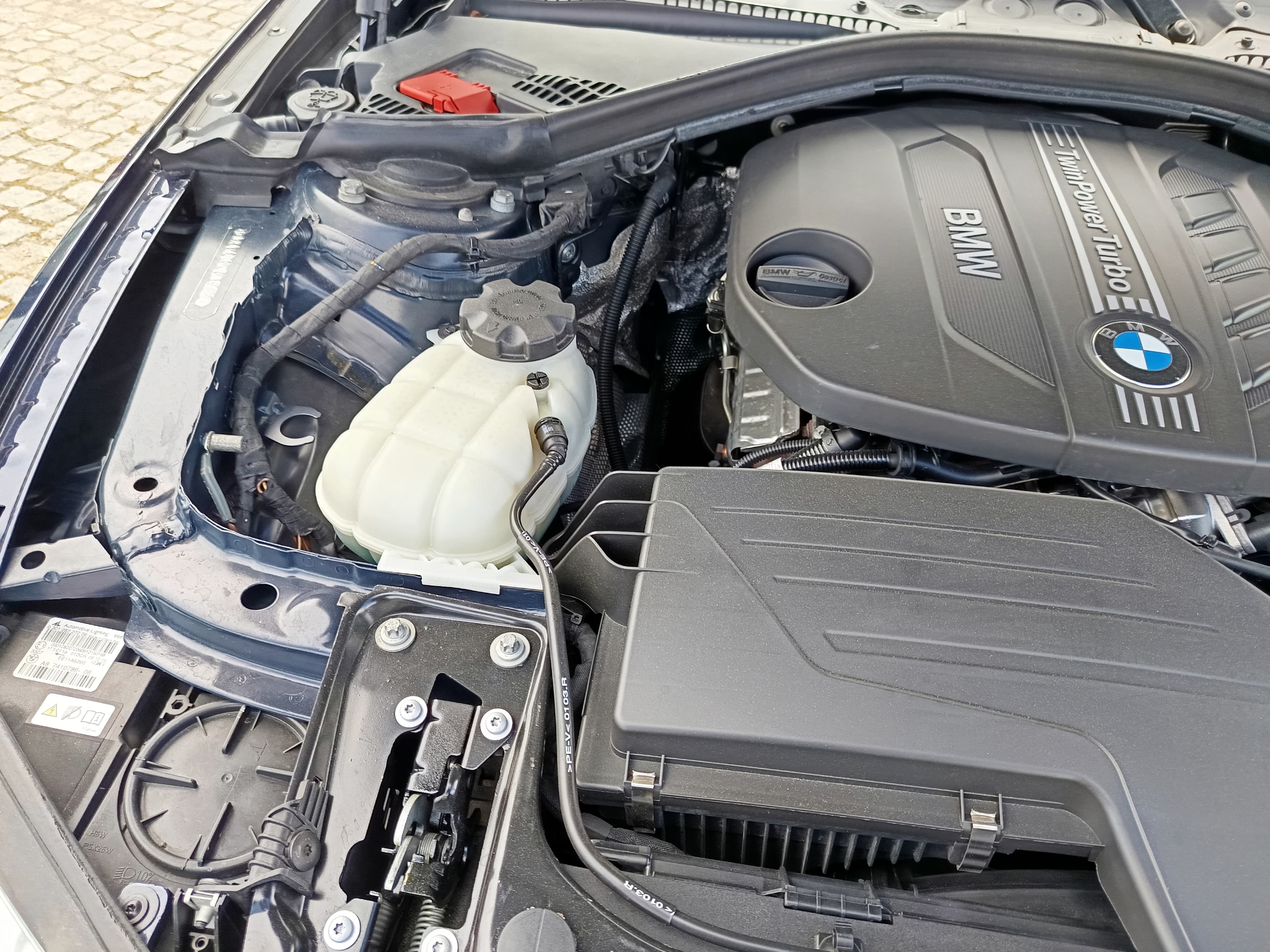BMW 420D · Ano 2014 — imagem 16