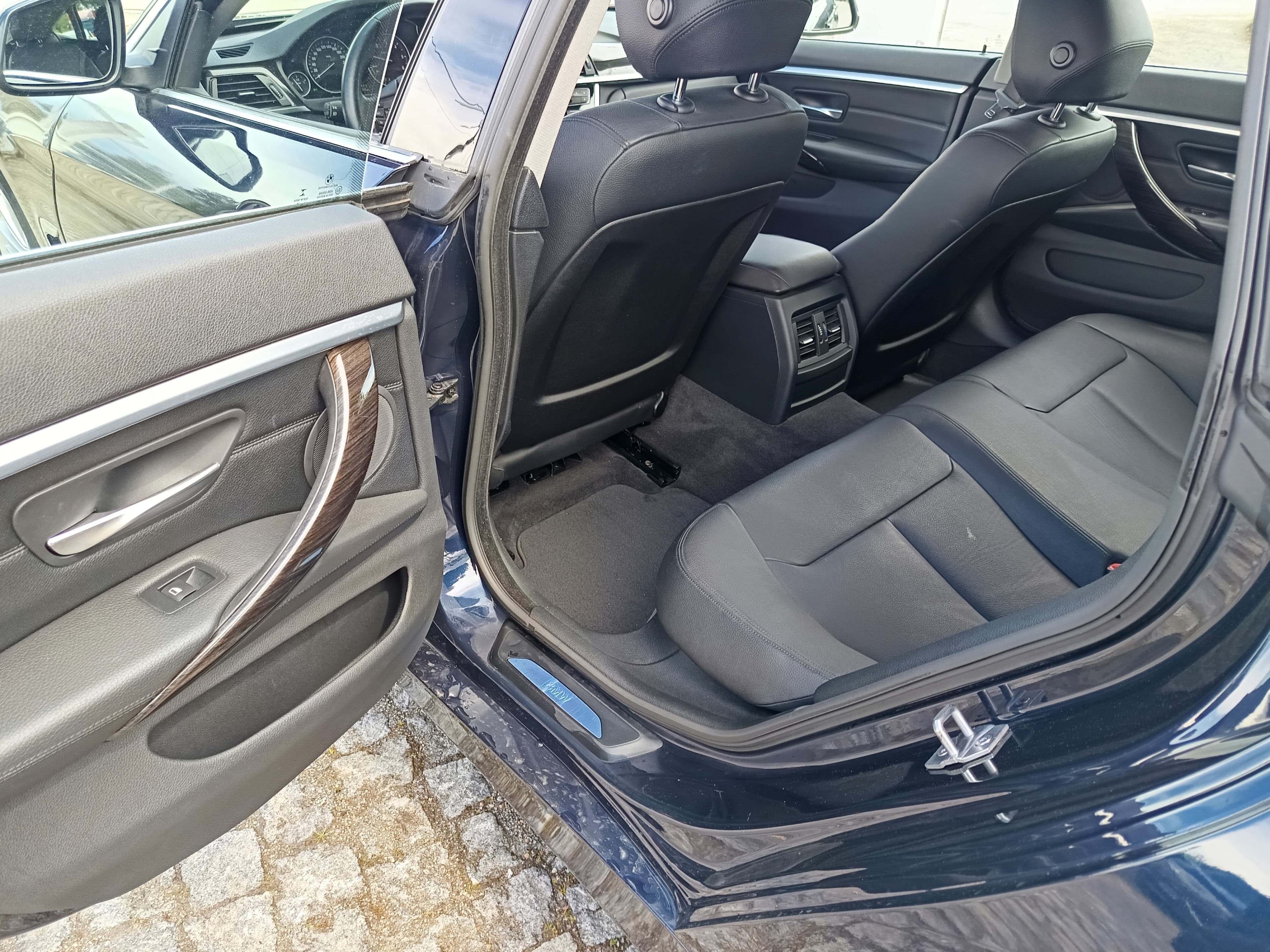 BMW 420D · Ano 2014 — imagem 27