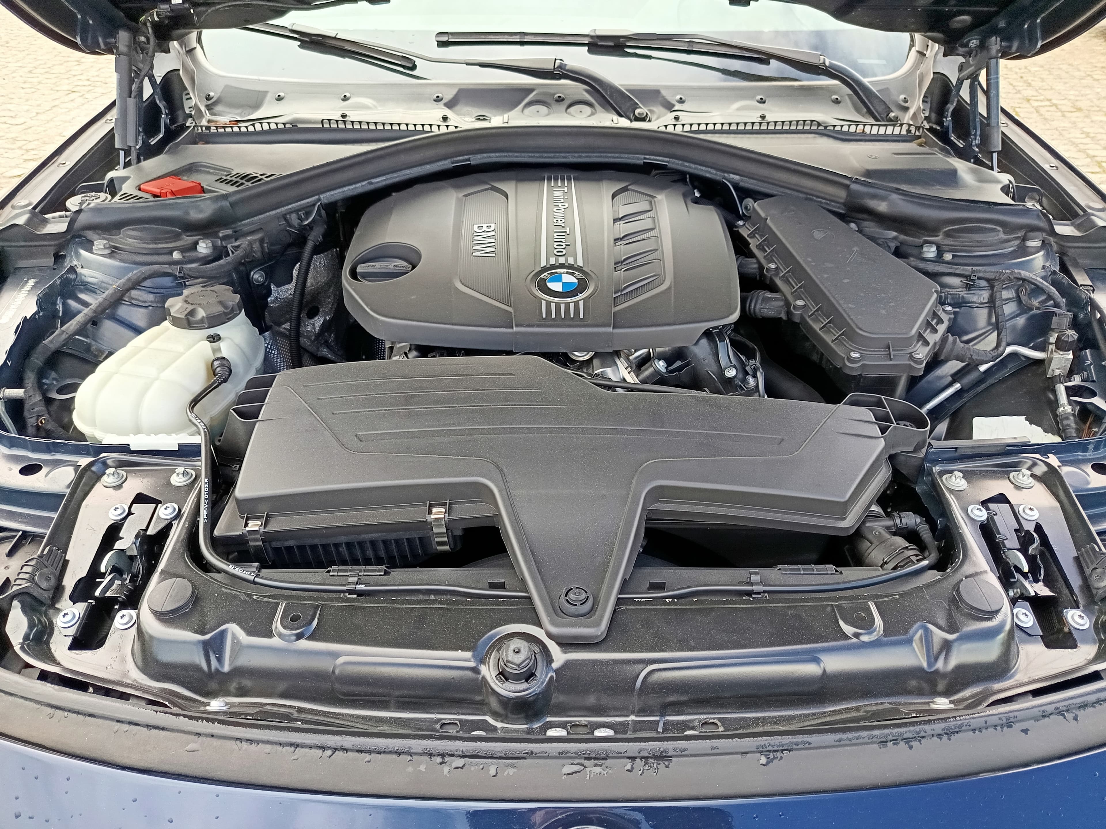BMW 420D · Ano 2014 — imagem 15