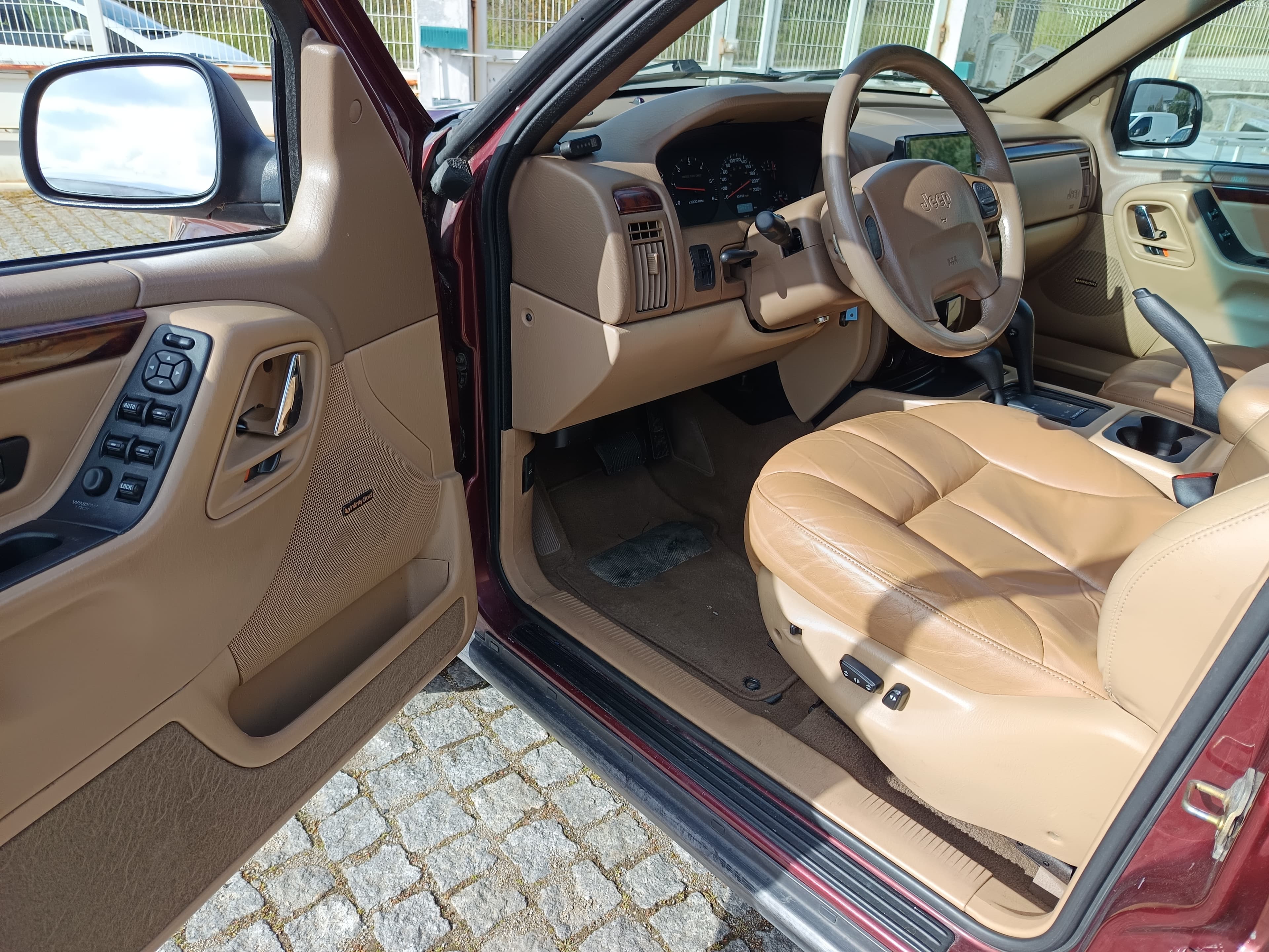 Jeep Grand Cherokee · Ano 2000 — imagem 35