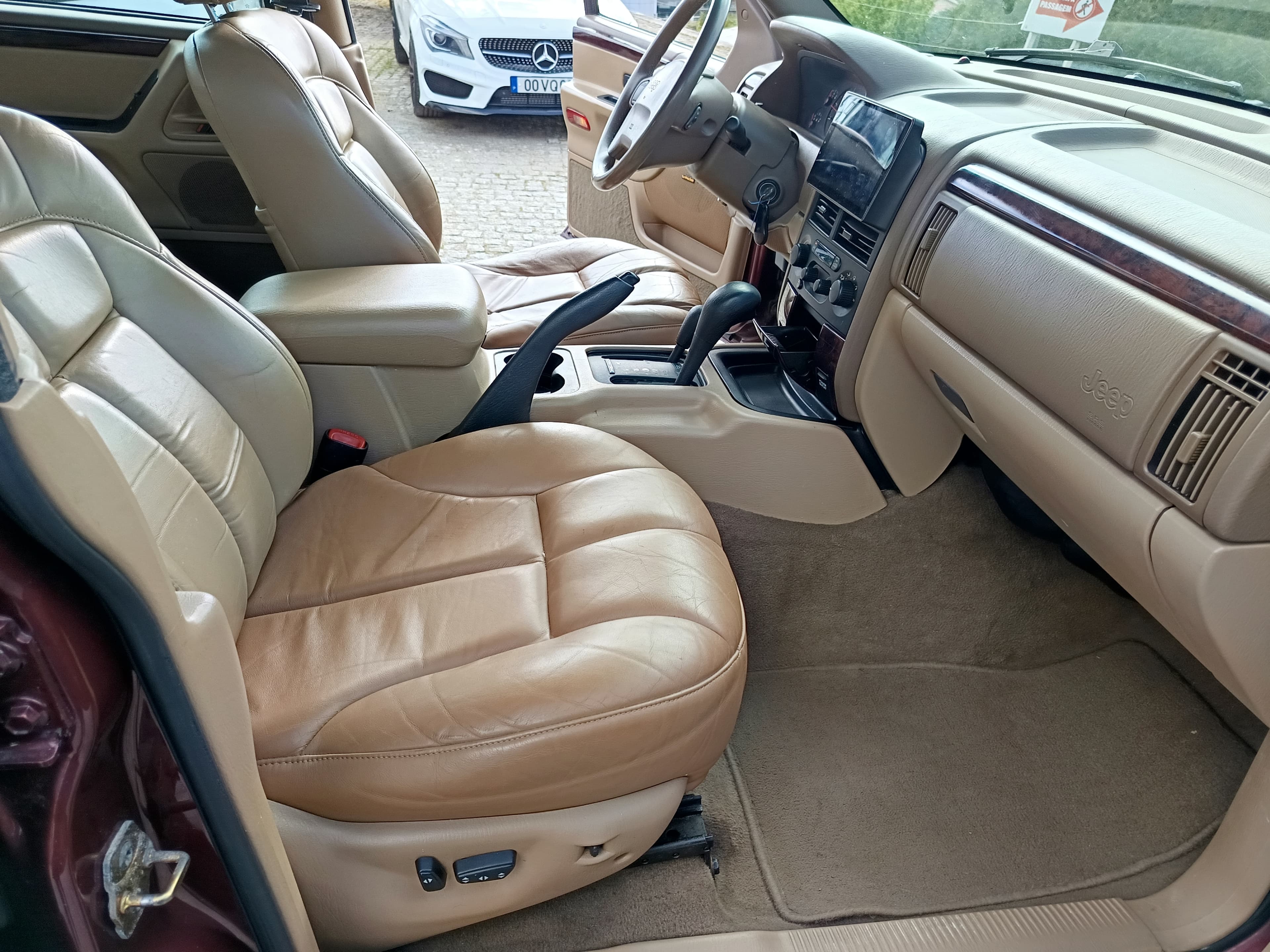 Jeep Grand Cherokee · Ano 2000 — imagem 30