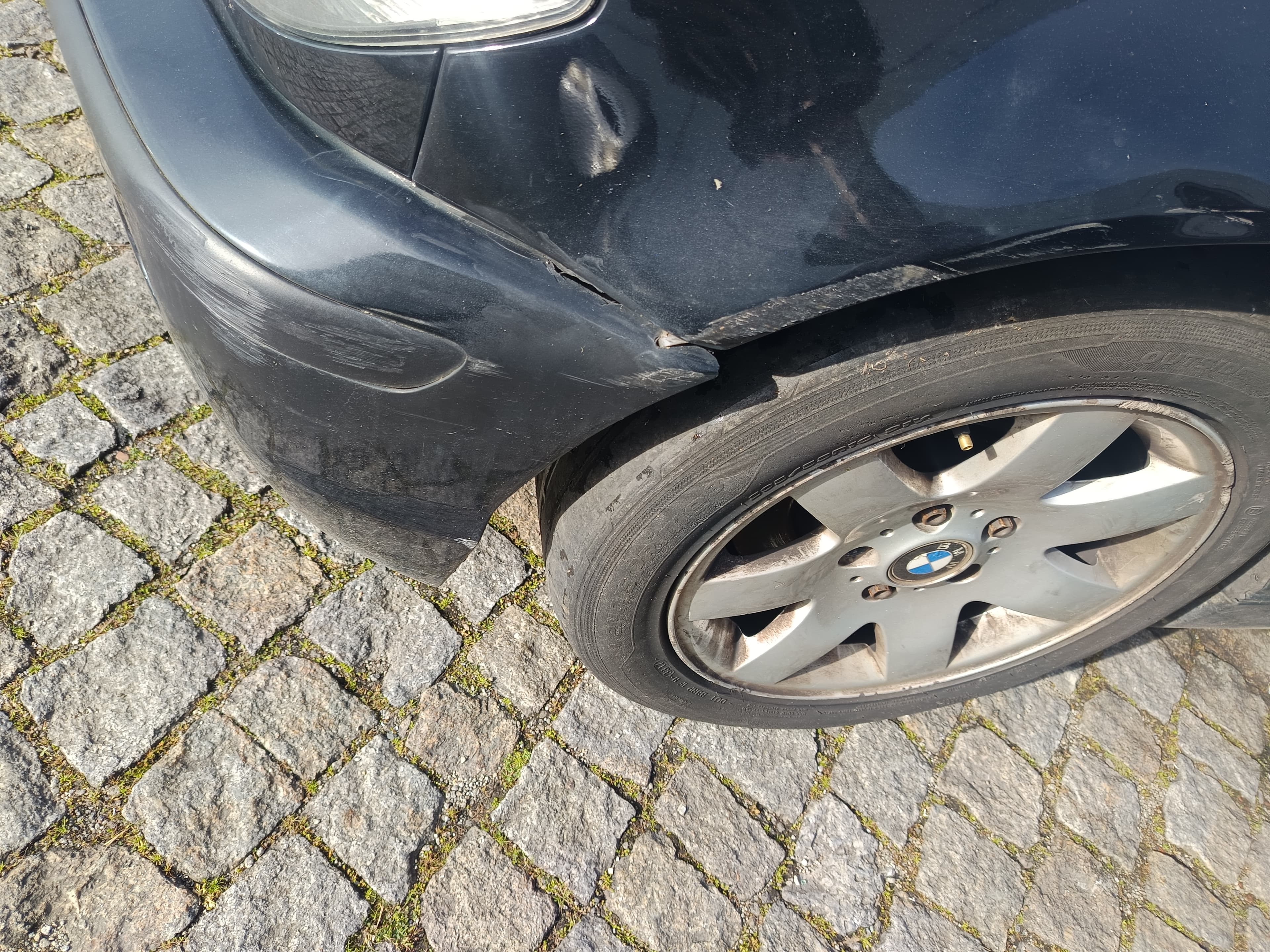 BMW 320D · Ano 2004 — imagem 17