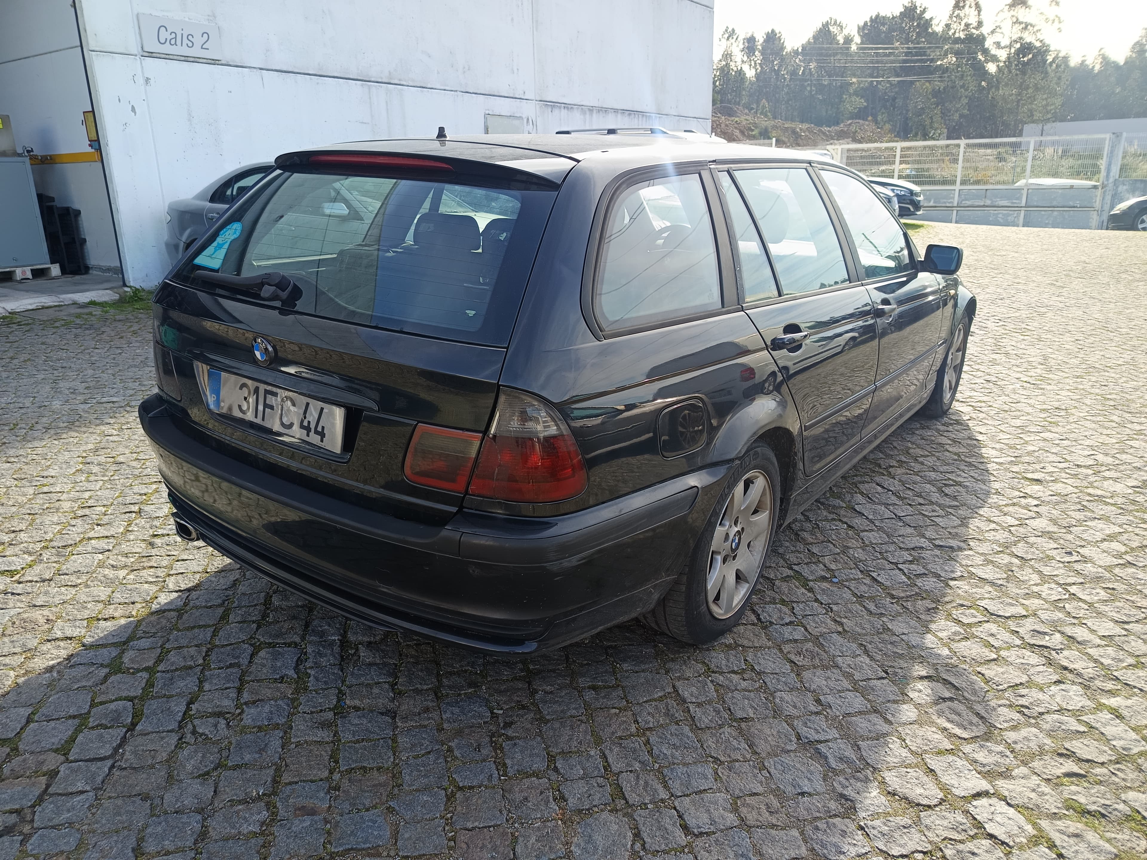 BMW 320D · Ano 2004 — imagem 4