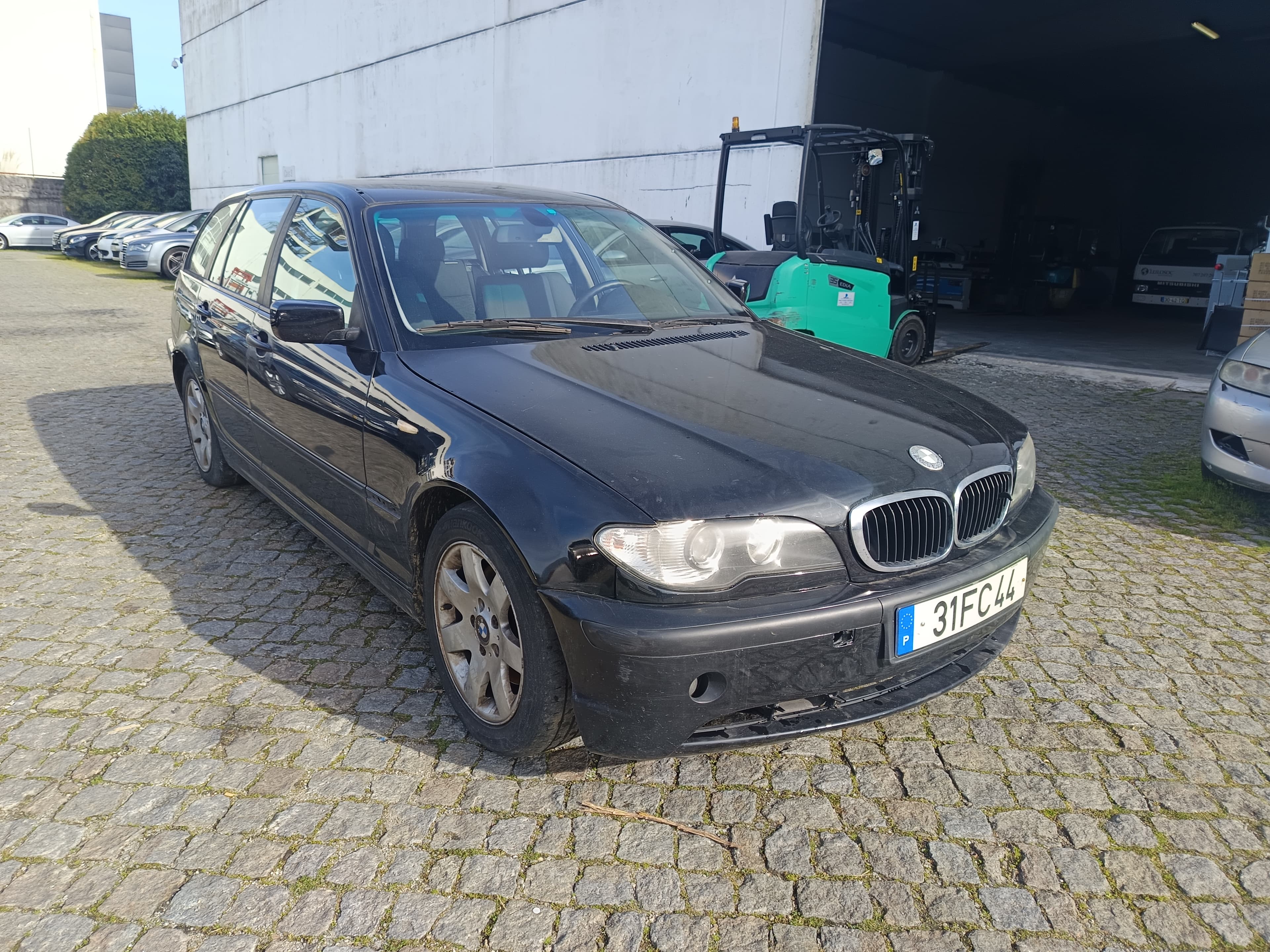 BMW 320D · Ano 2004 — imagem 3