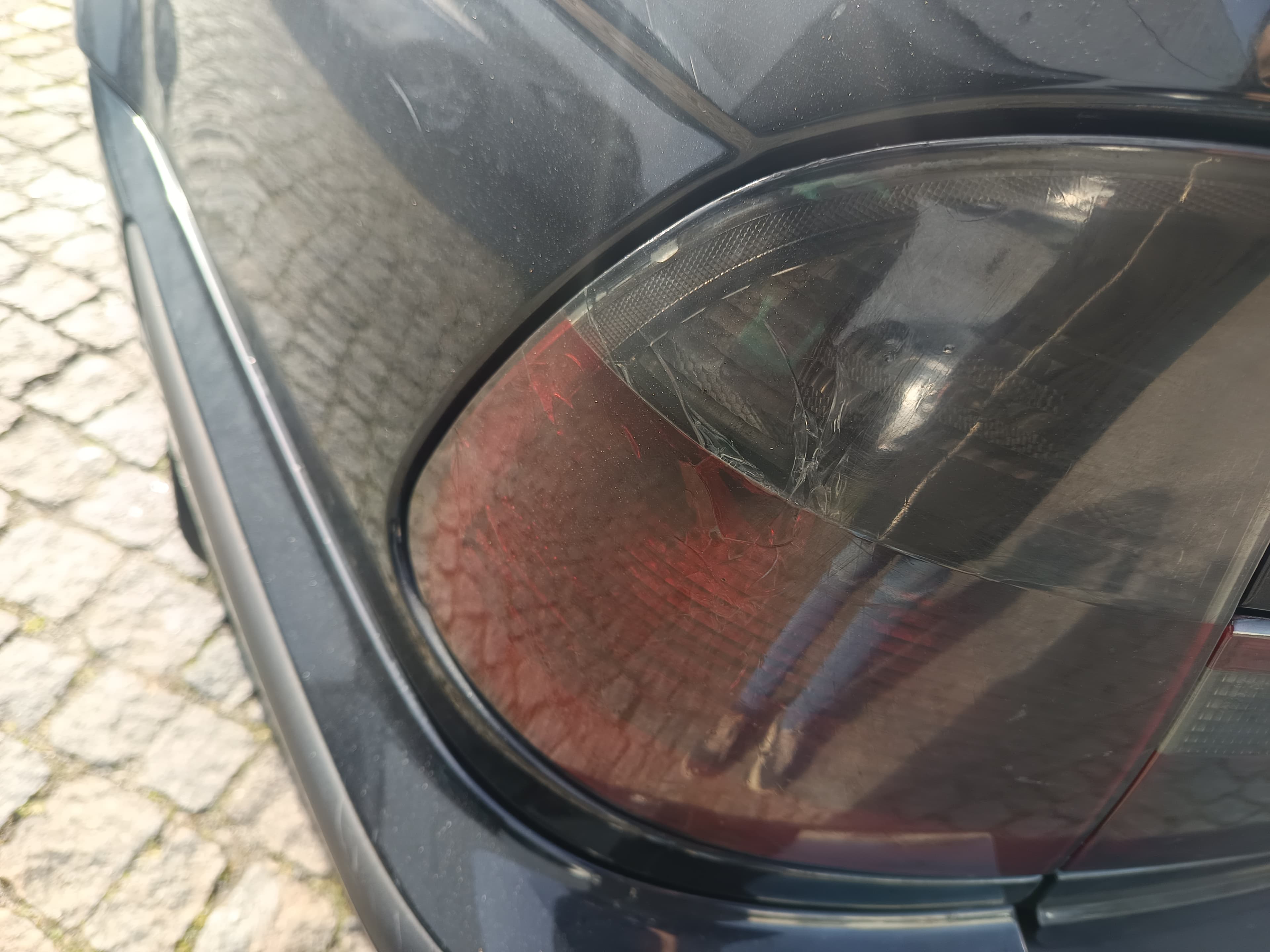BMW 320D · Ano 2004 — imagem 18
