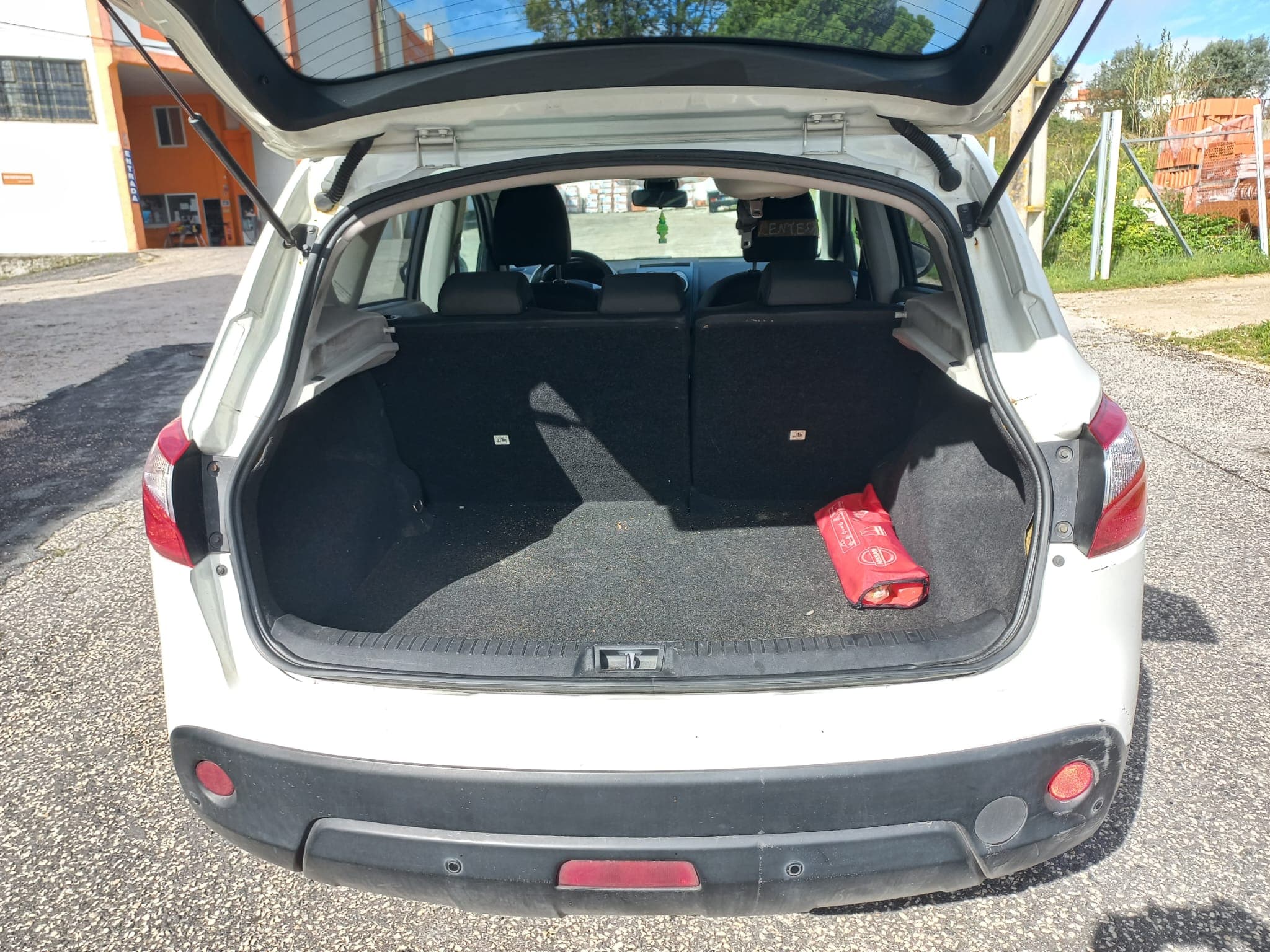 Nissan Qashqai · Ano 2010 — imagem 9