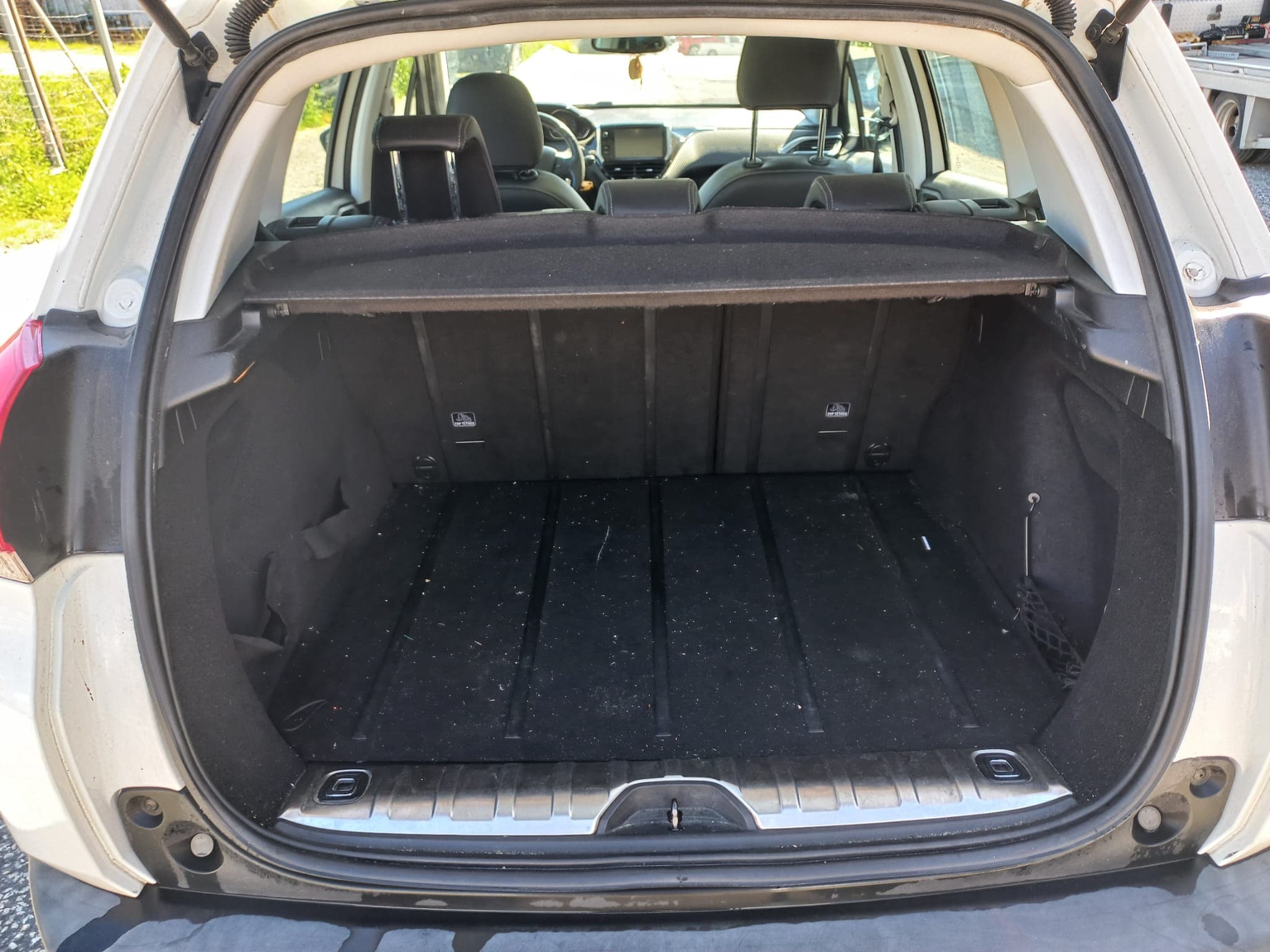 Peugeot 2008 · Ano 2014 — image 13