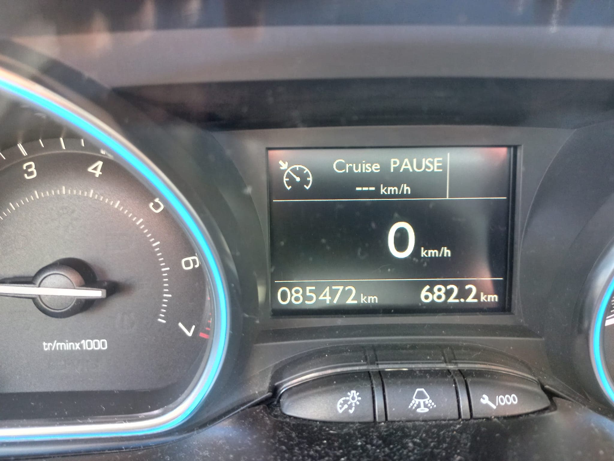Peugeot 2008 · Ano 2014 — image 20