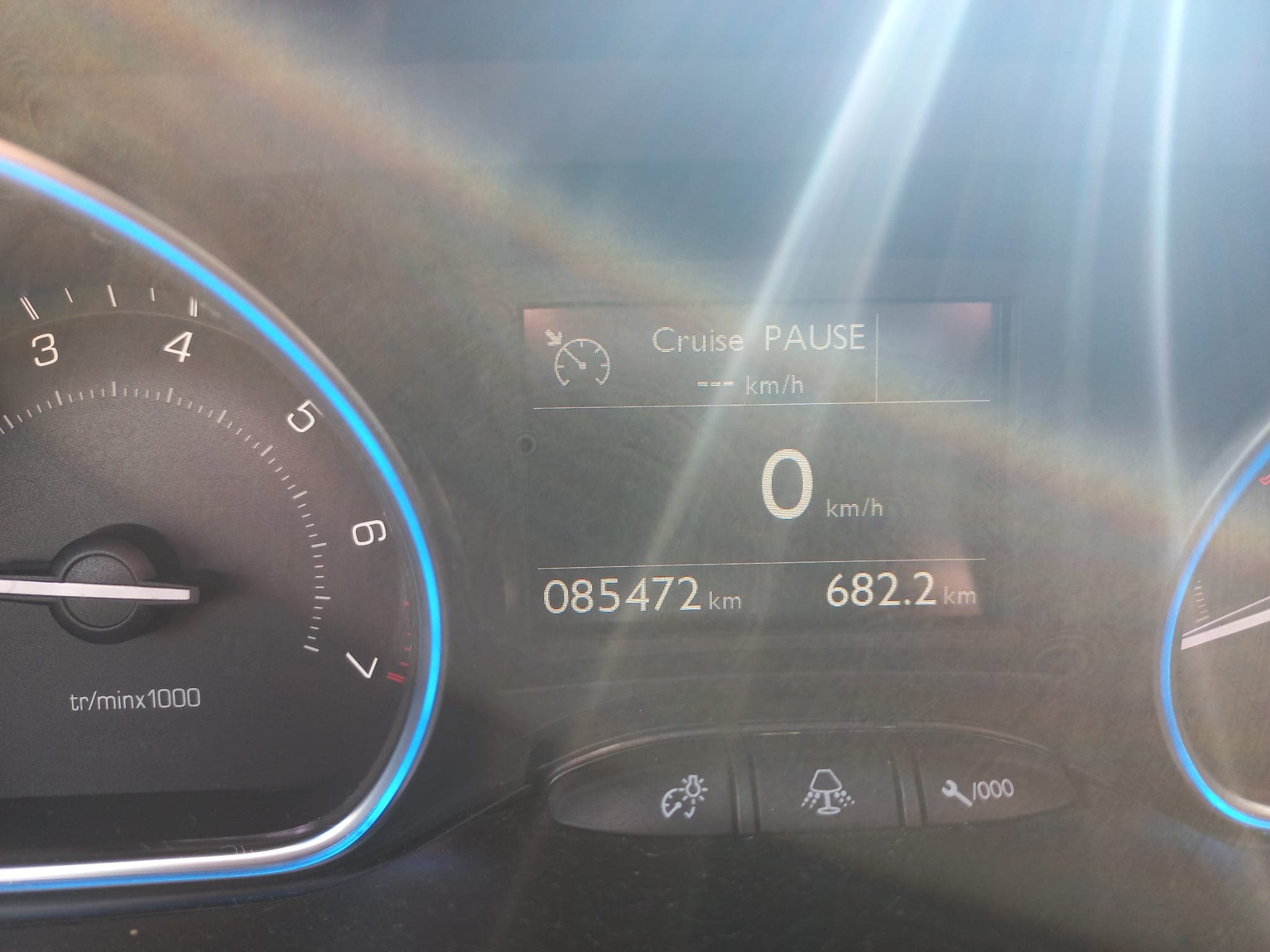 Peugeot 2008 · Ano 2014 — image 21