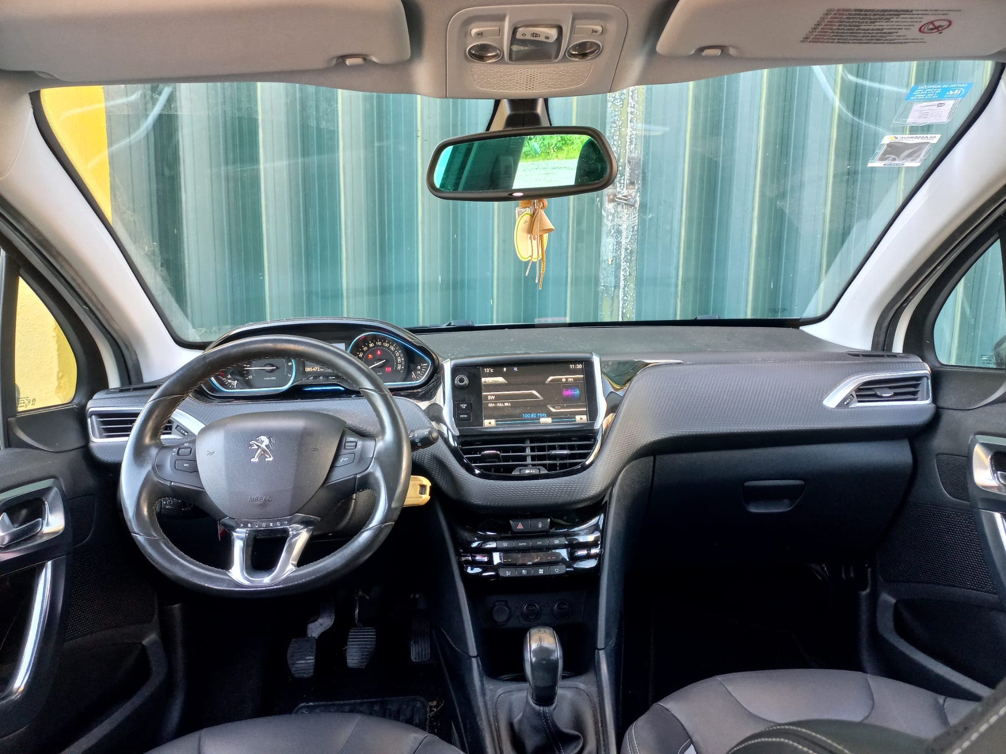 Peugeot 2008 · Ano 2014 — image 26