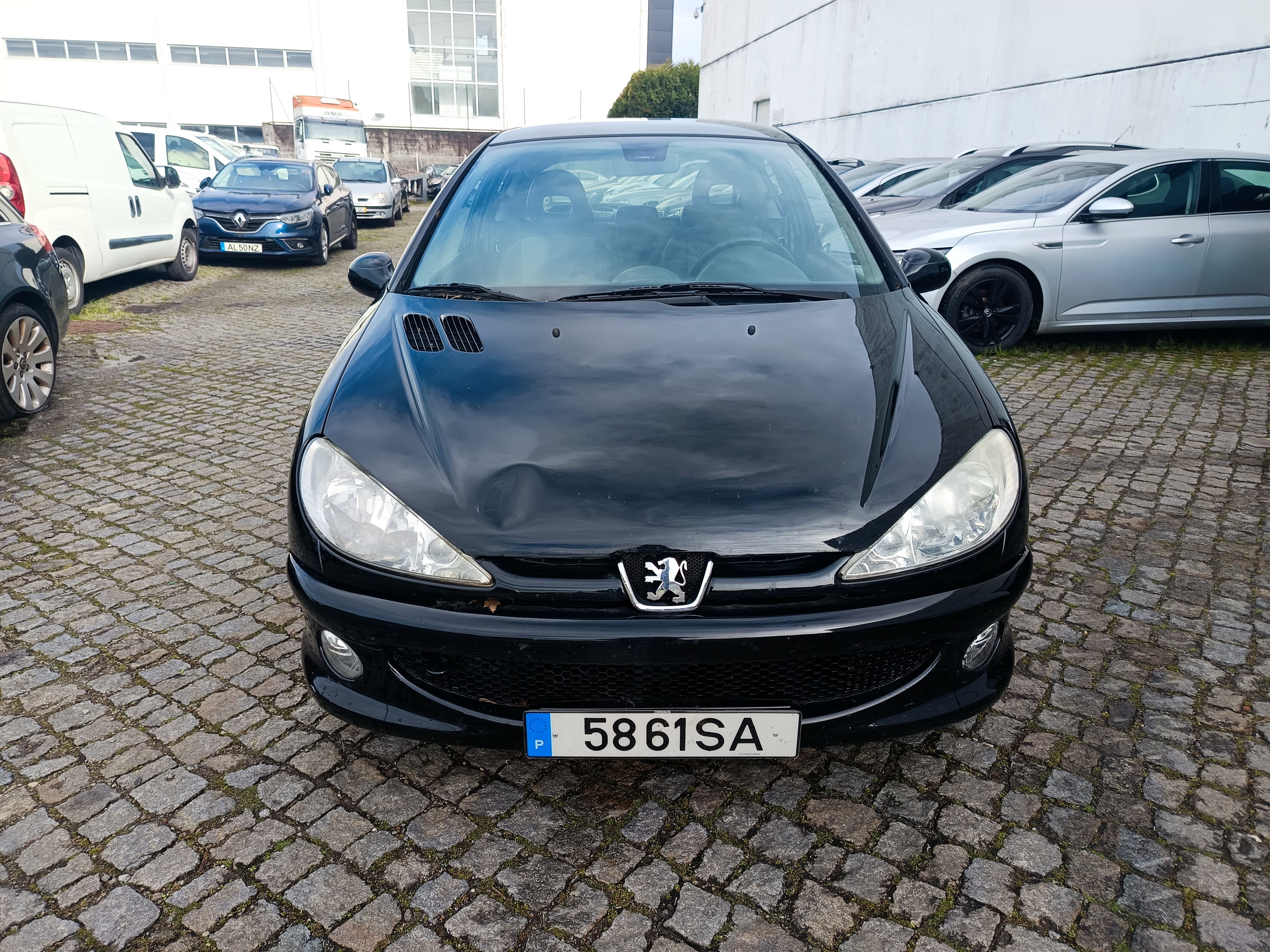 Peugeot 206 · Ano 2001 — imagem 2