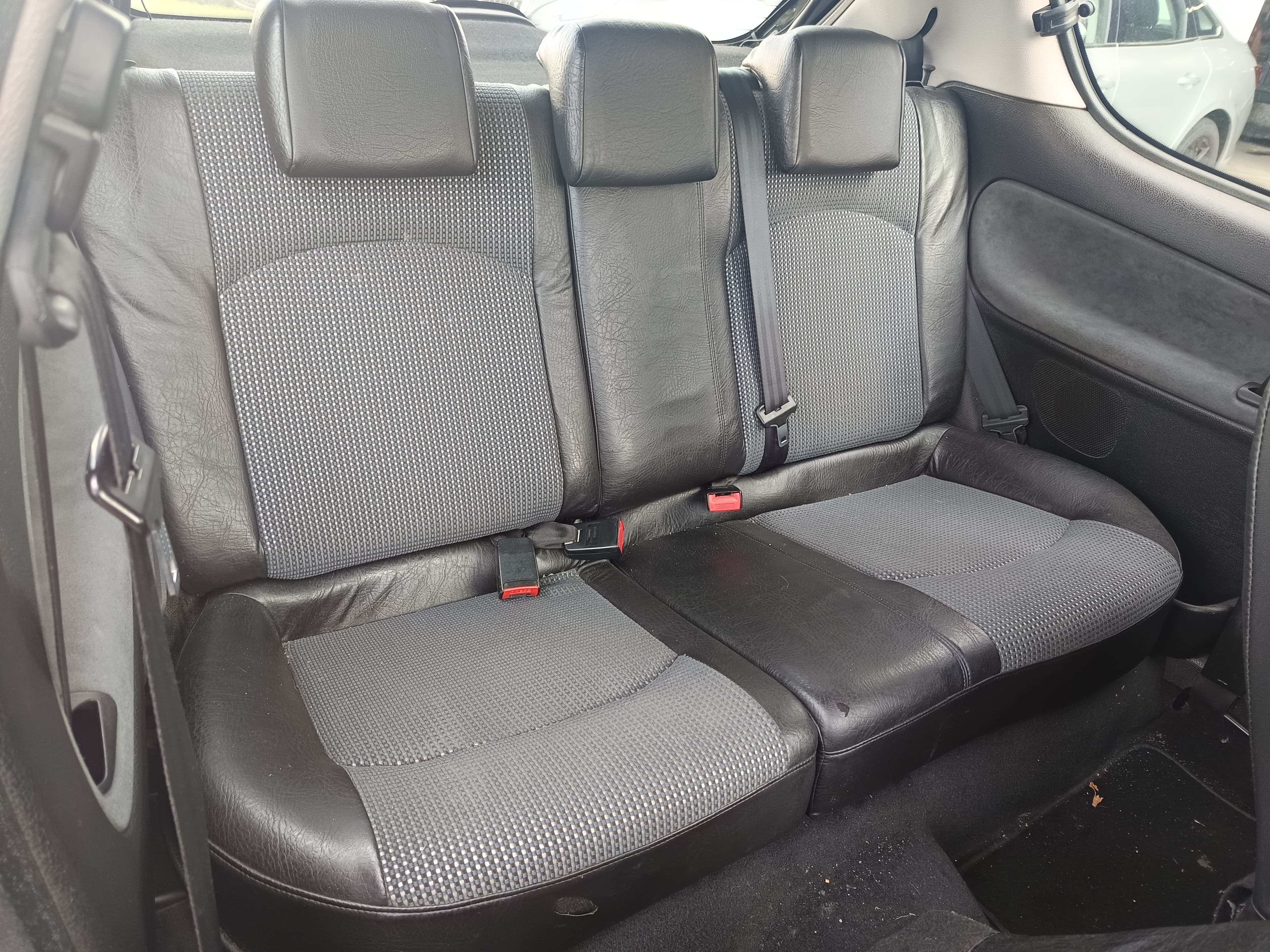 Peugeot 206 · Ano 2001 — imagem 17
