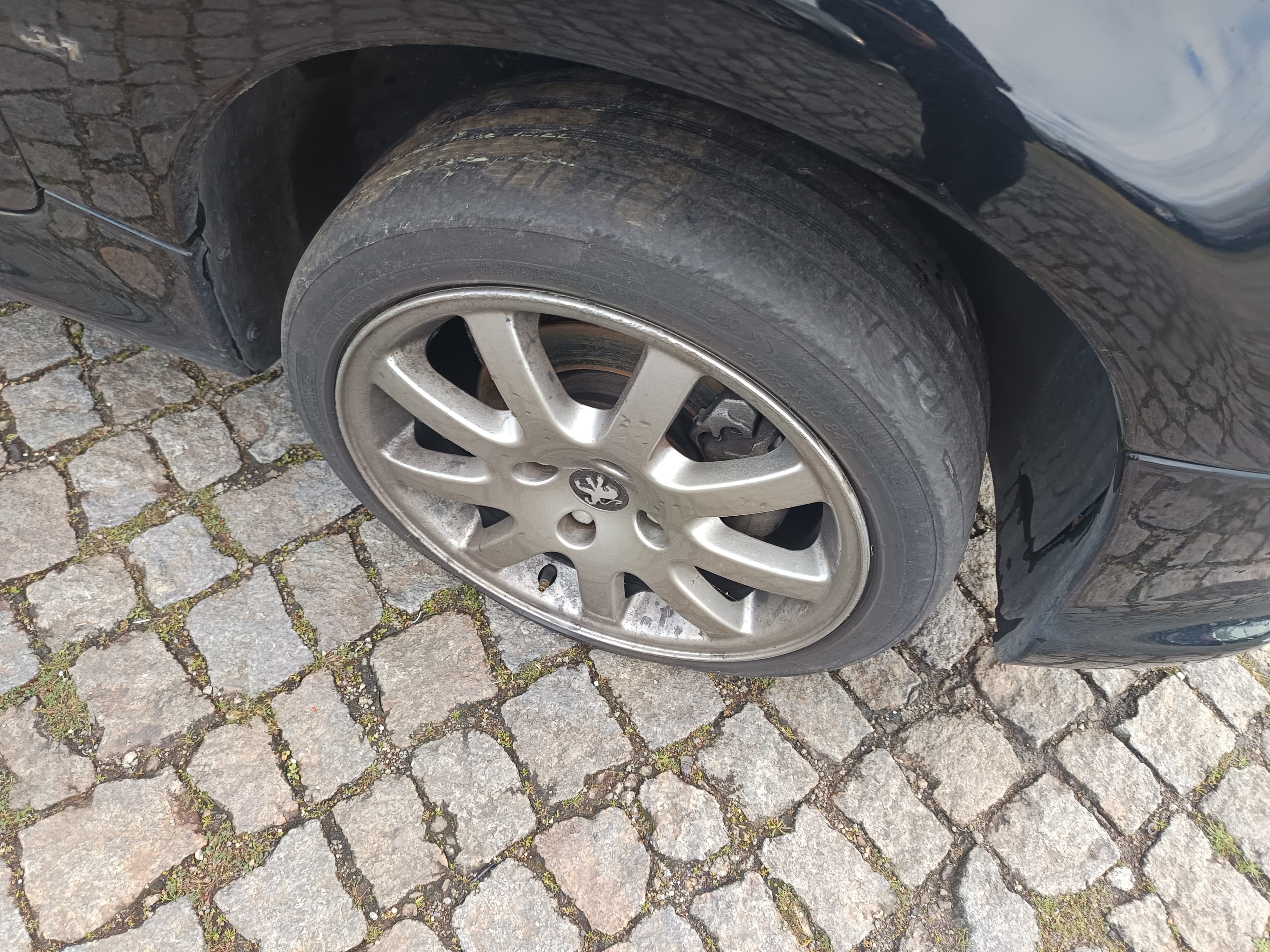 Peugeot 206 · Ano 2001 — imagem 8