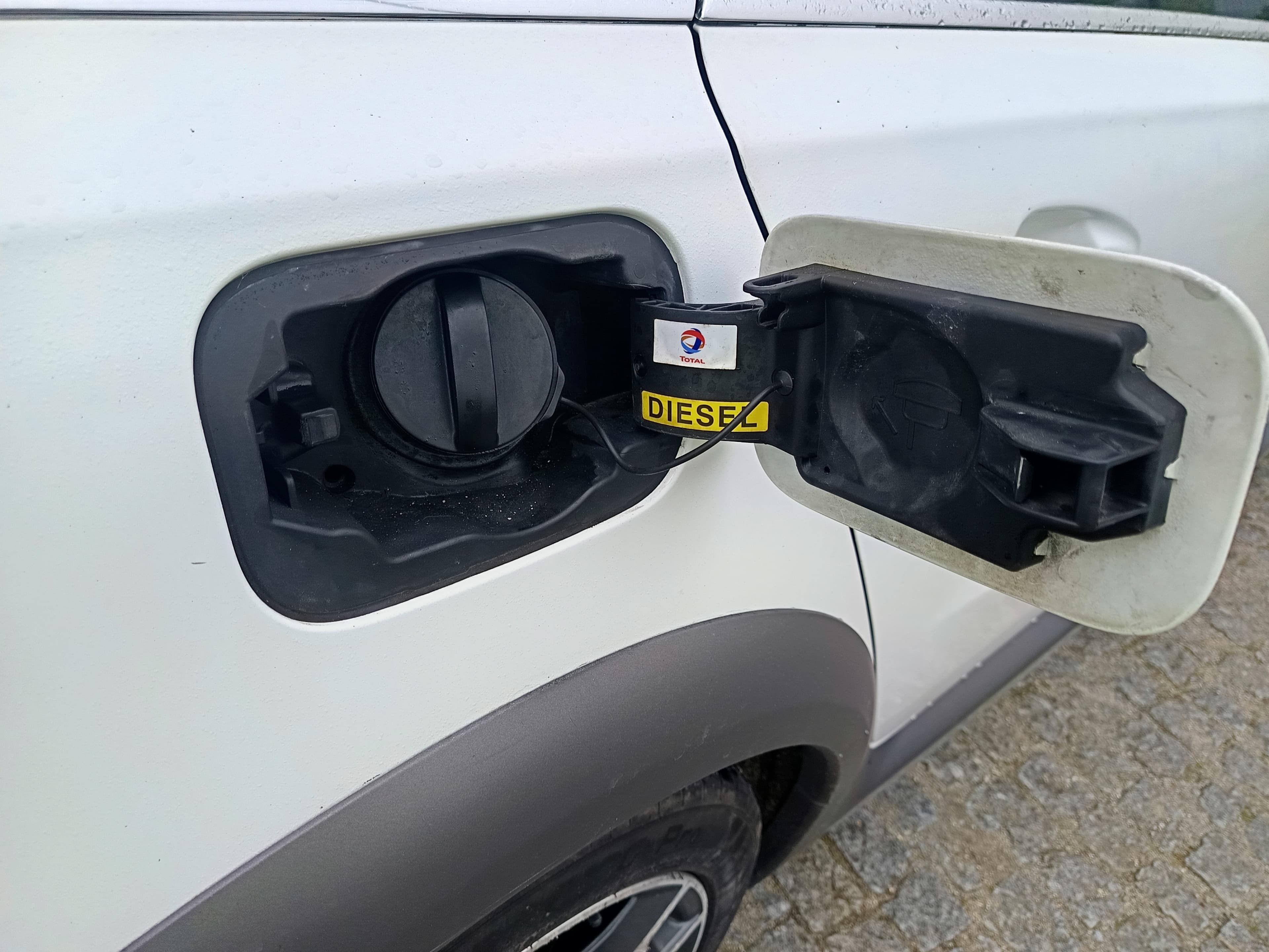 Peugeot 508 HDI 16 · Ano 2013 — imagem 19