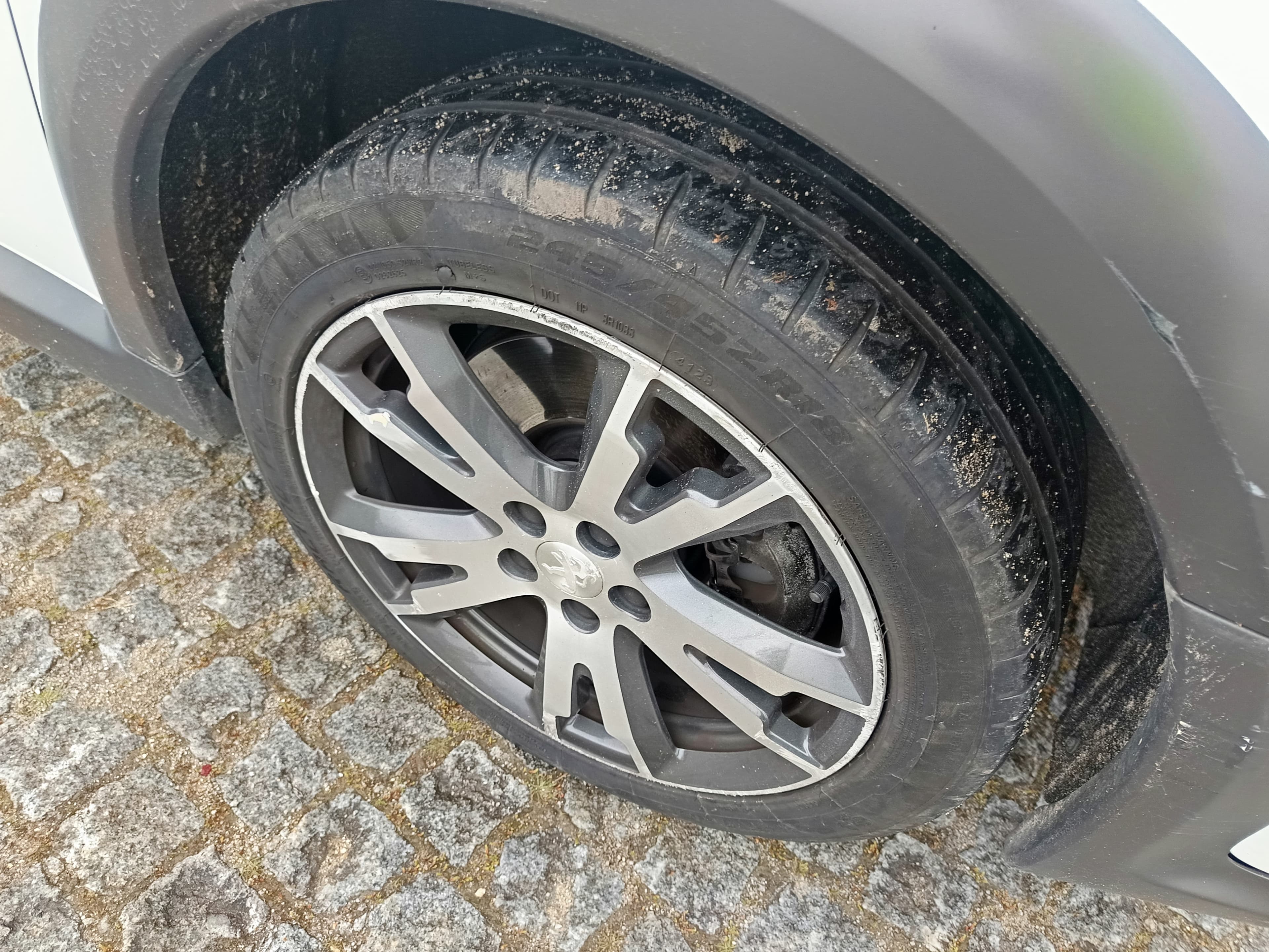Peugeot 508 HDI 16 · Ano 2013 — imagem 9
