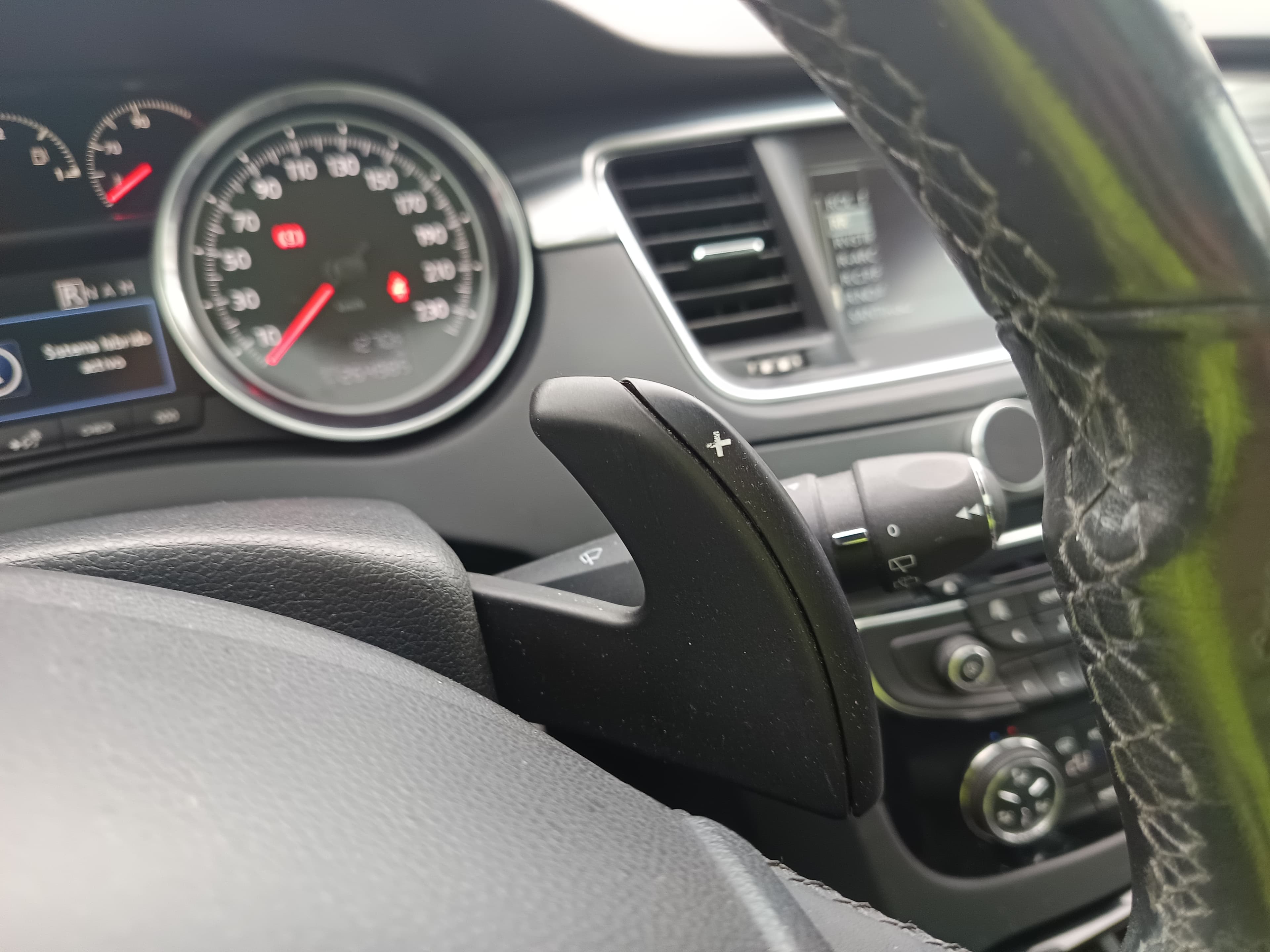 Peugeot 508 HDI 16 · Ano 2013 — imagem 49