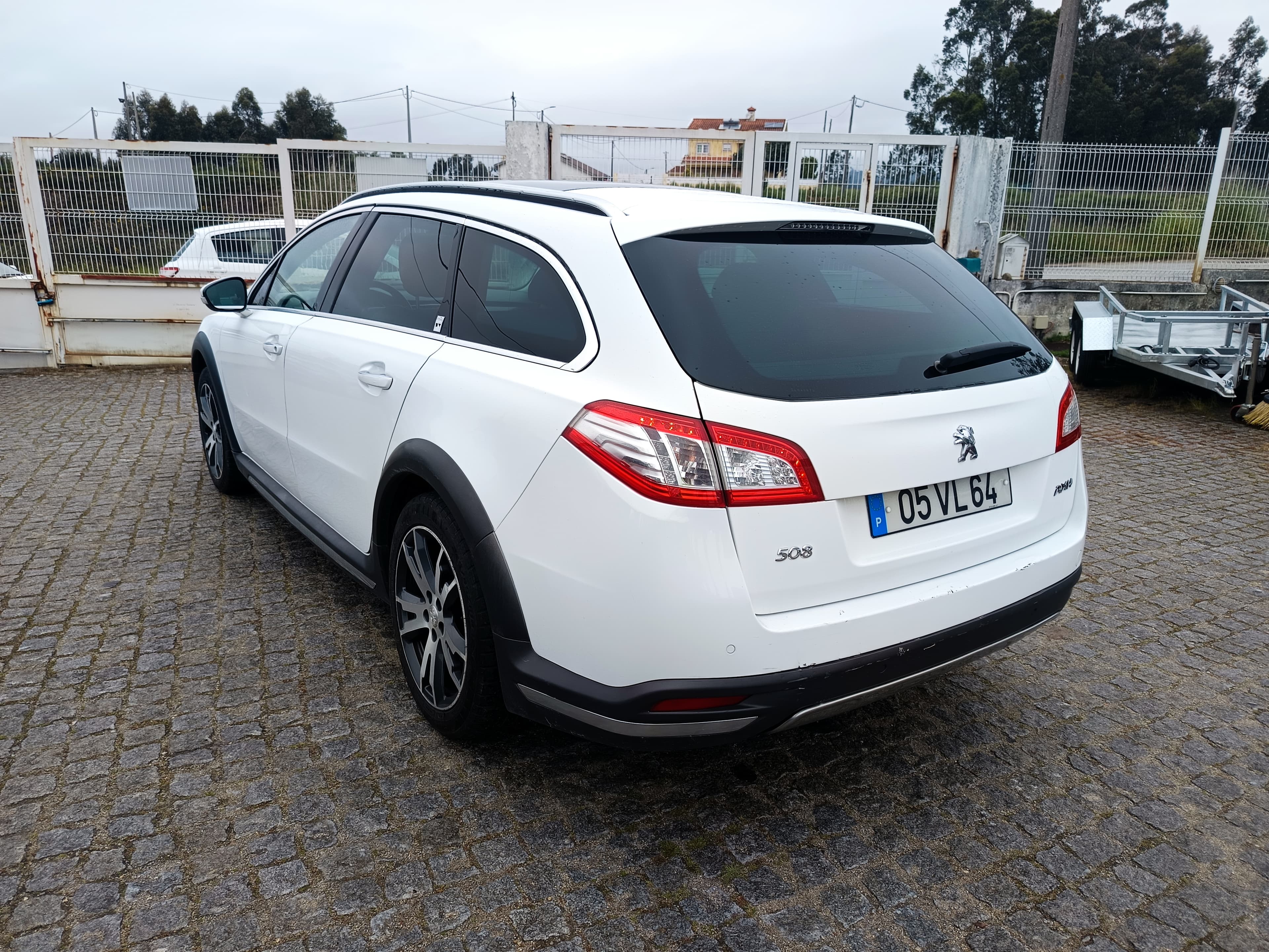 Peugeot 508 HDI 16 · Ano 2013 — imagem 7