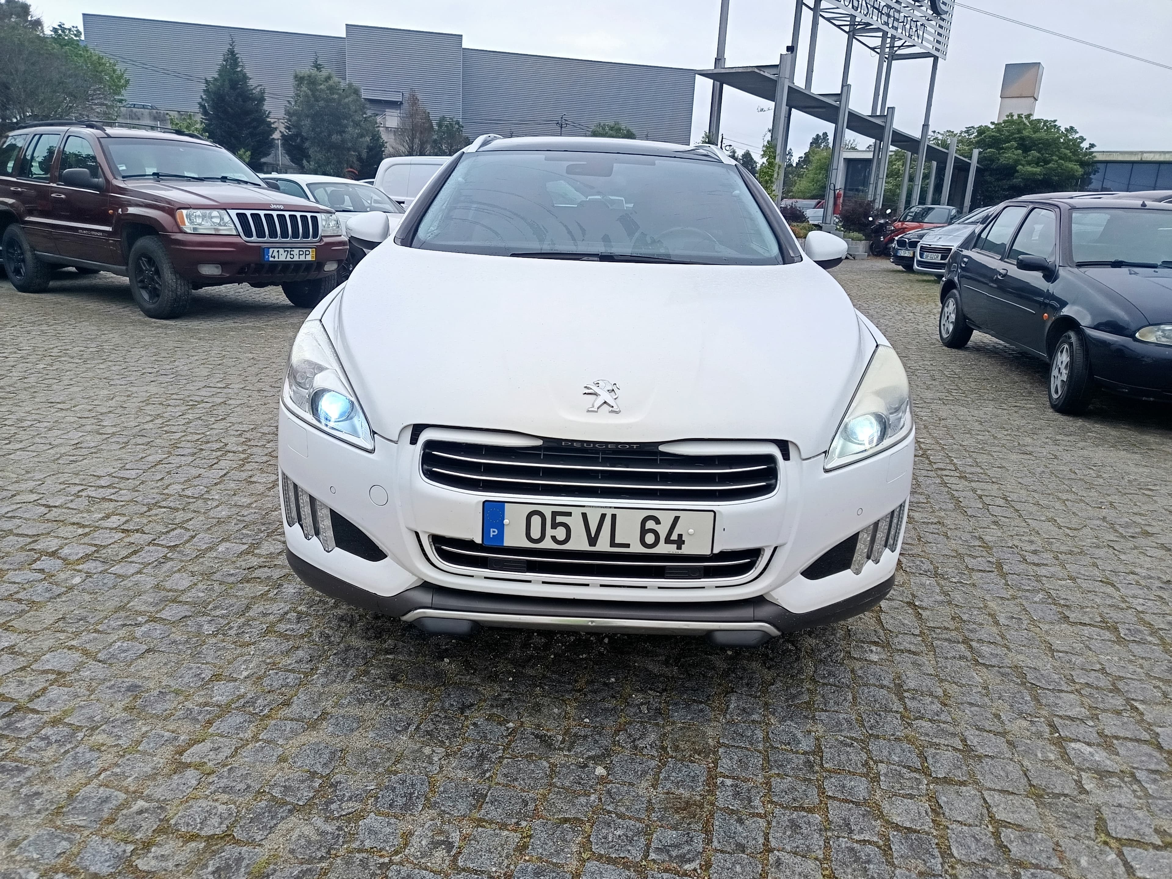 Peugeot 508 HDI 16 · Ano 2013 — imagem 2