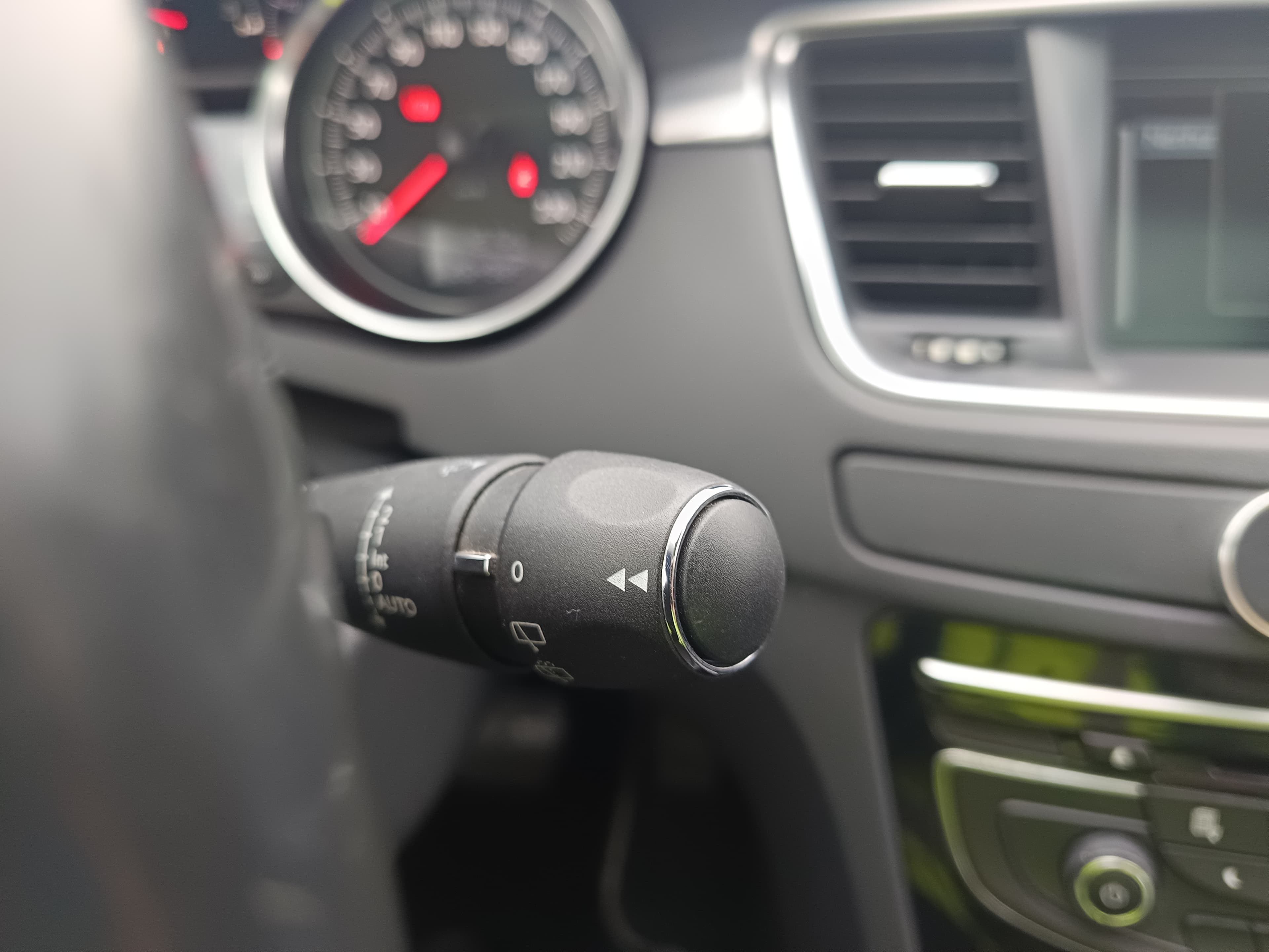 Peugeot 508 HDI 16 · Ano 2013 — imagem 50