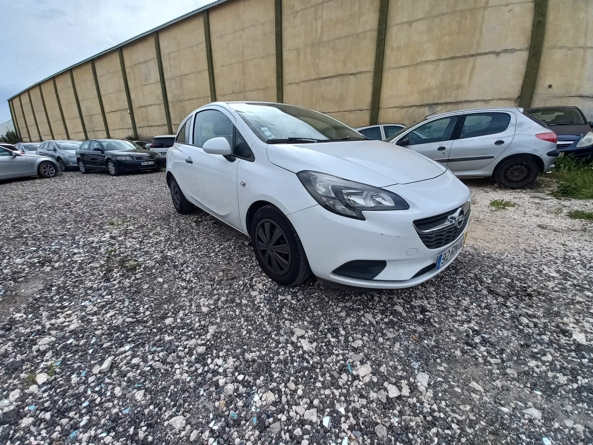 Opel Corsa · Ano 2016 — imagem 3