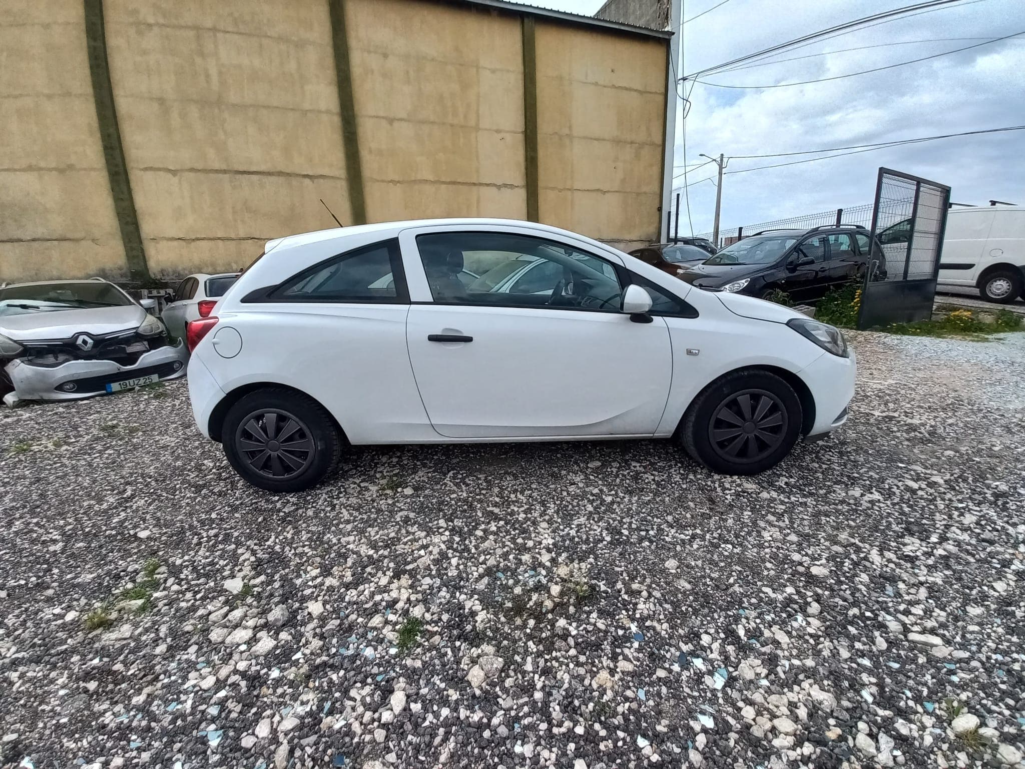 Opel Corsa · Ano 2016 — imagem 7