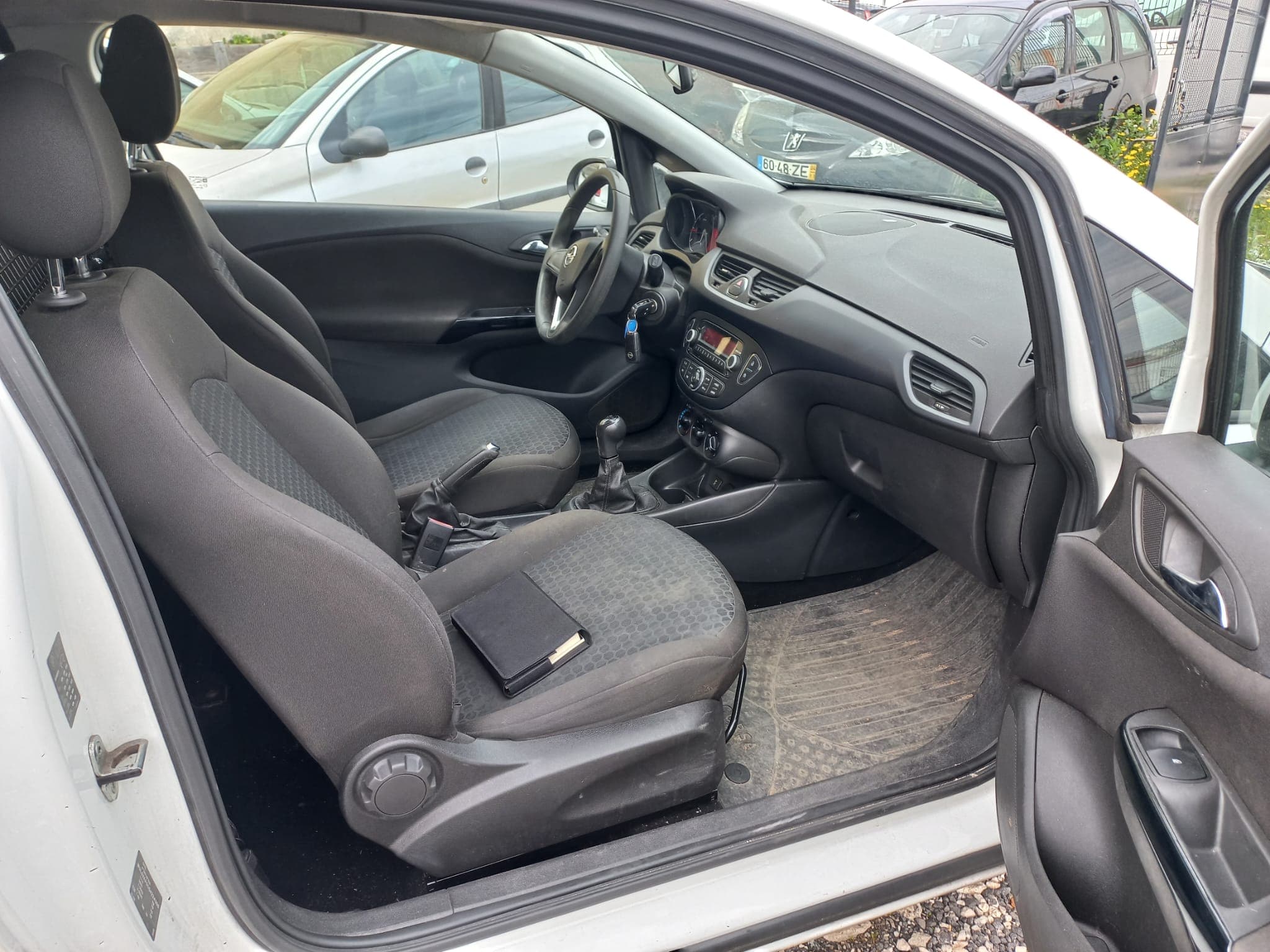 Opel Corsa · Ano 2016 — imagem 16