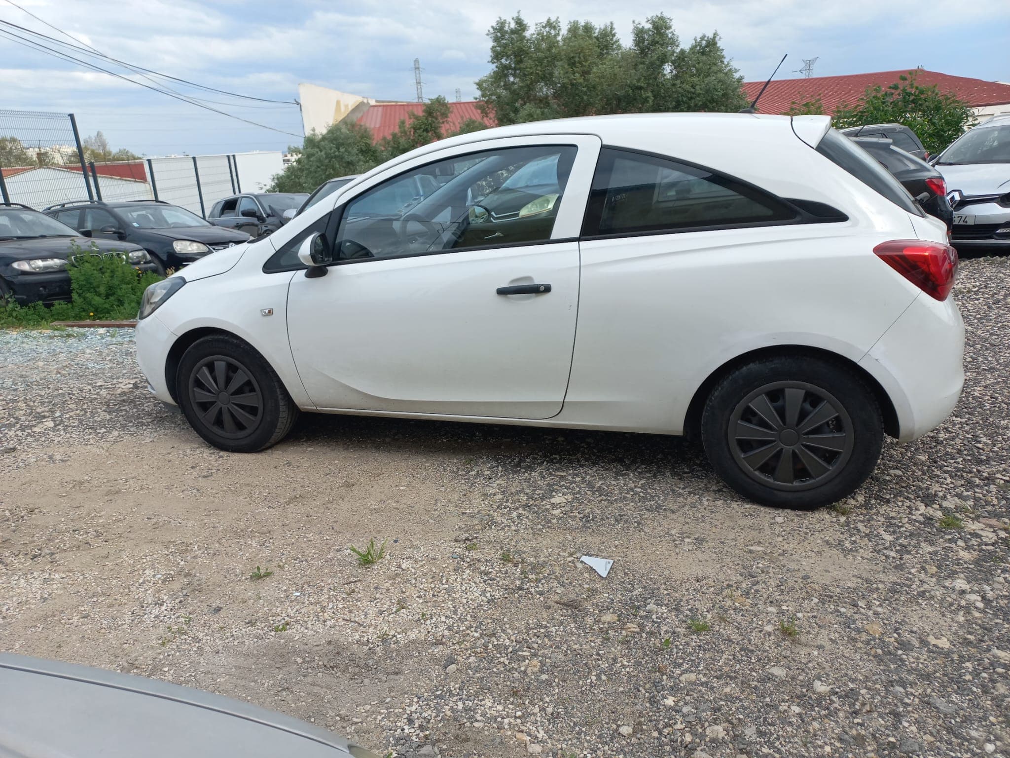 Opel Corsa · Ano 2016 — imagem 8