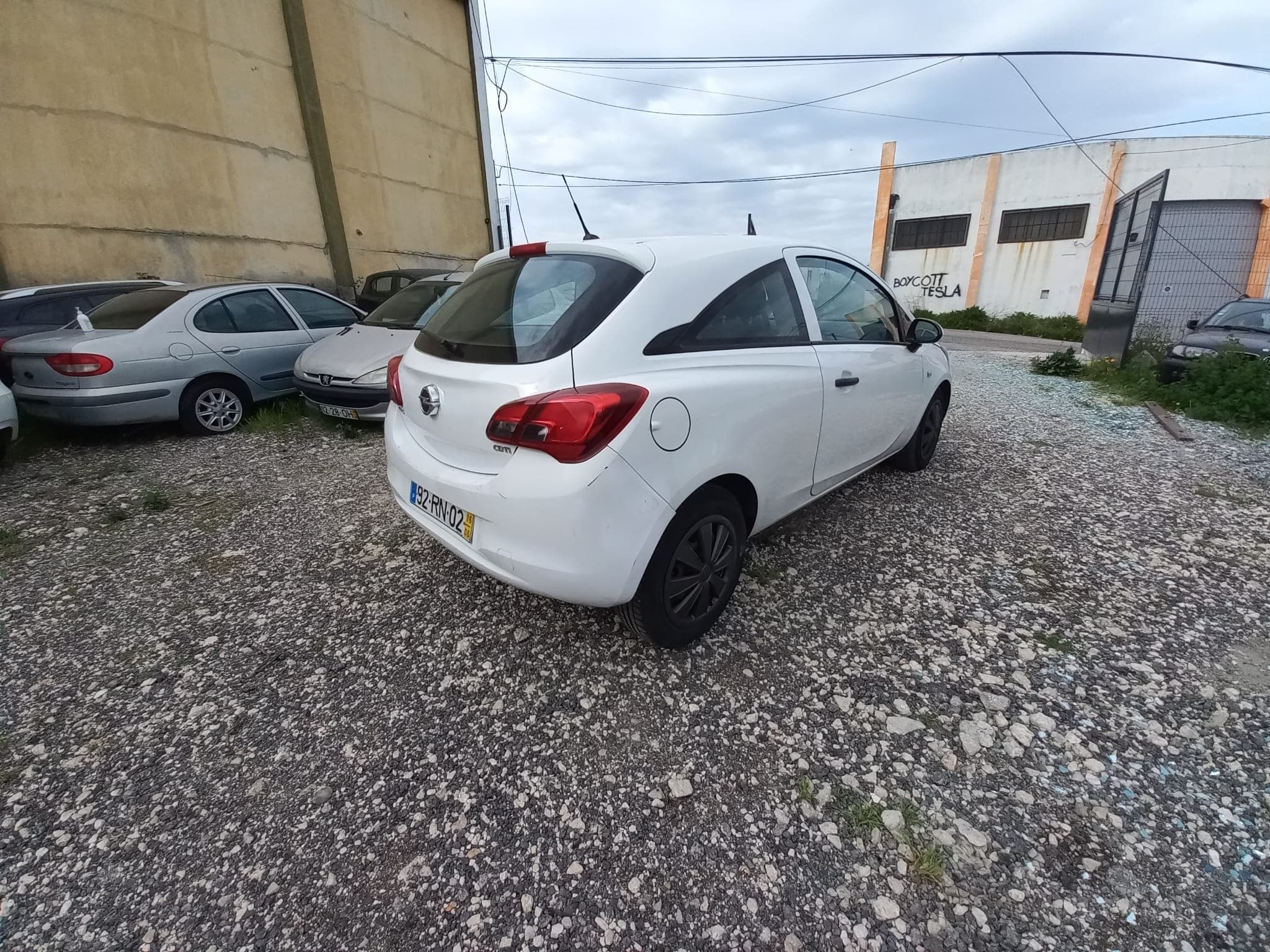 Opel Corsa · Ano 2016 — imagem 4
