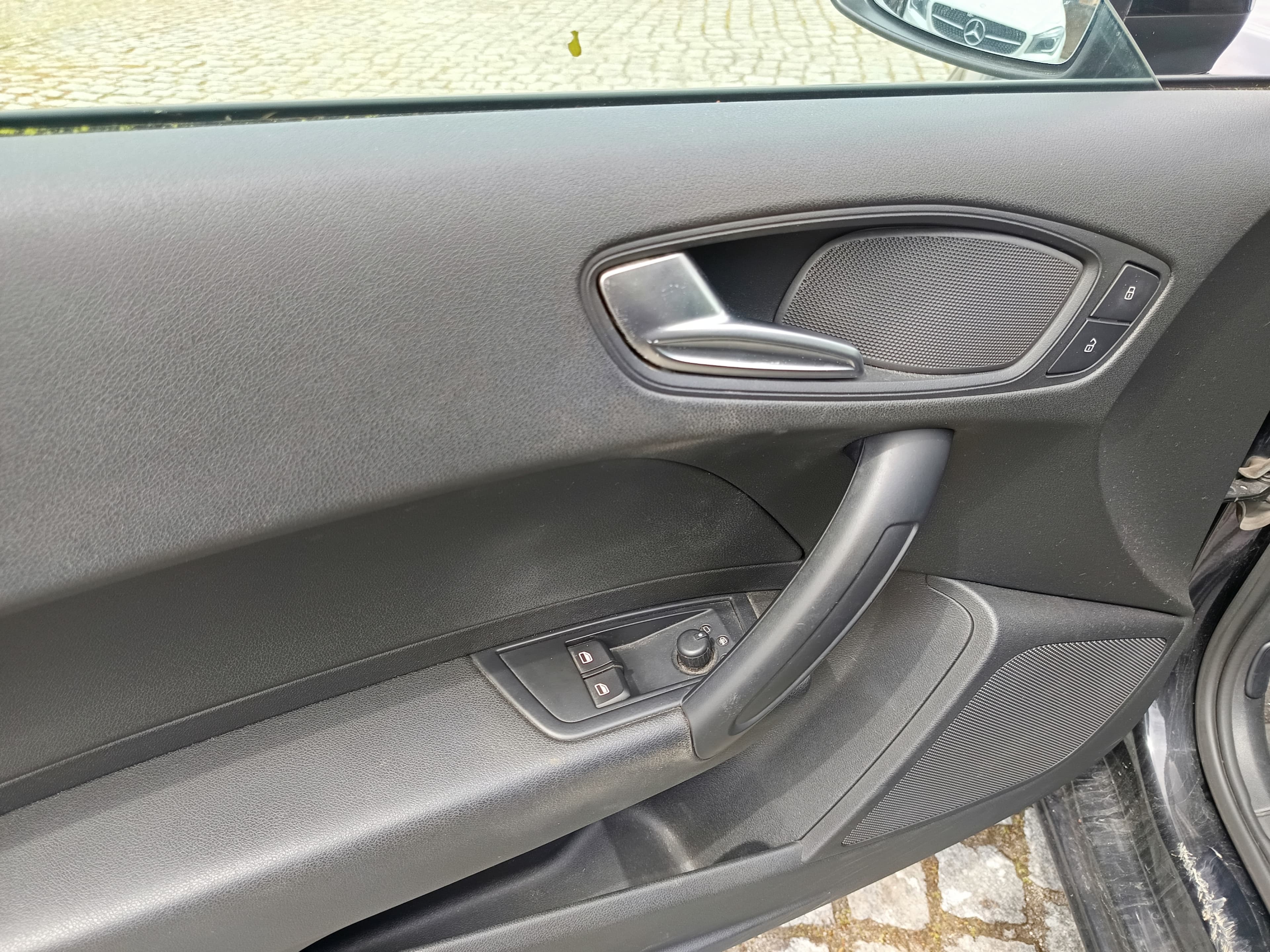 Audi A1 · Ano 2011 — imagem 26