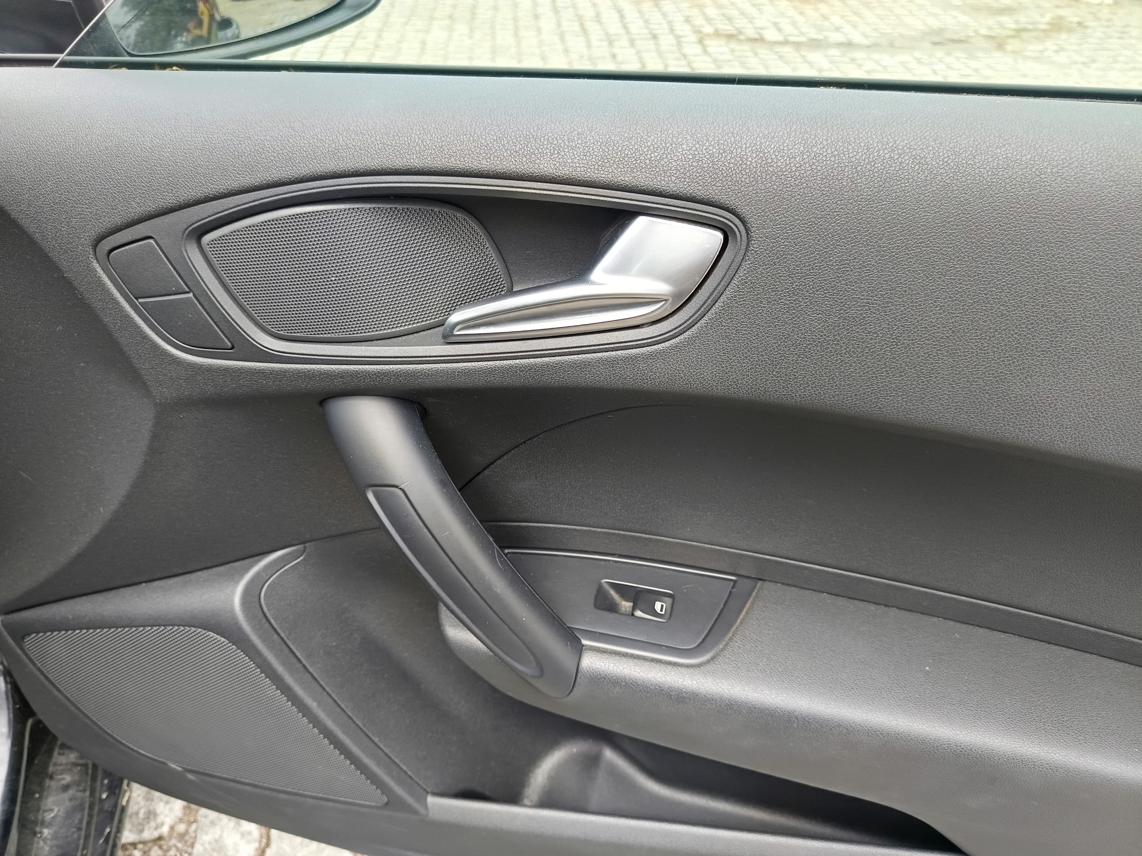 Audi A1 · Ano 2011 — imagem 23