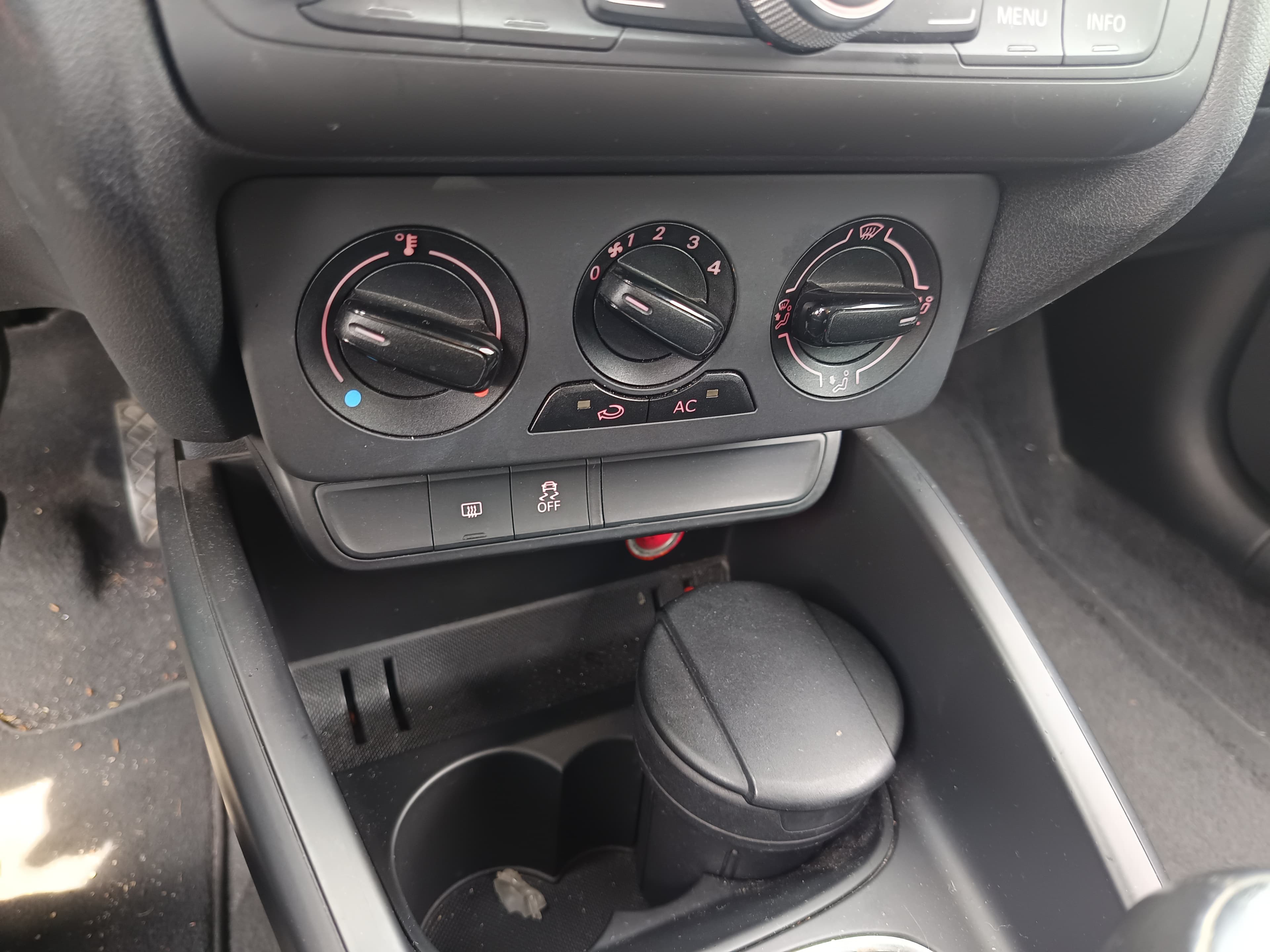 Audi A1 · Ano 2011 — imagem 32