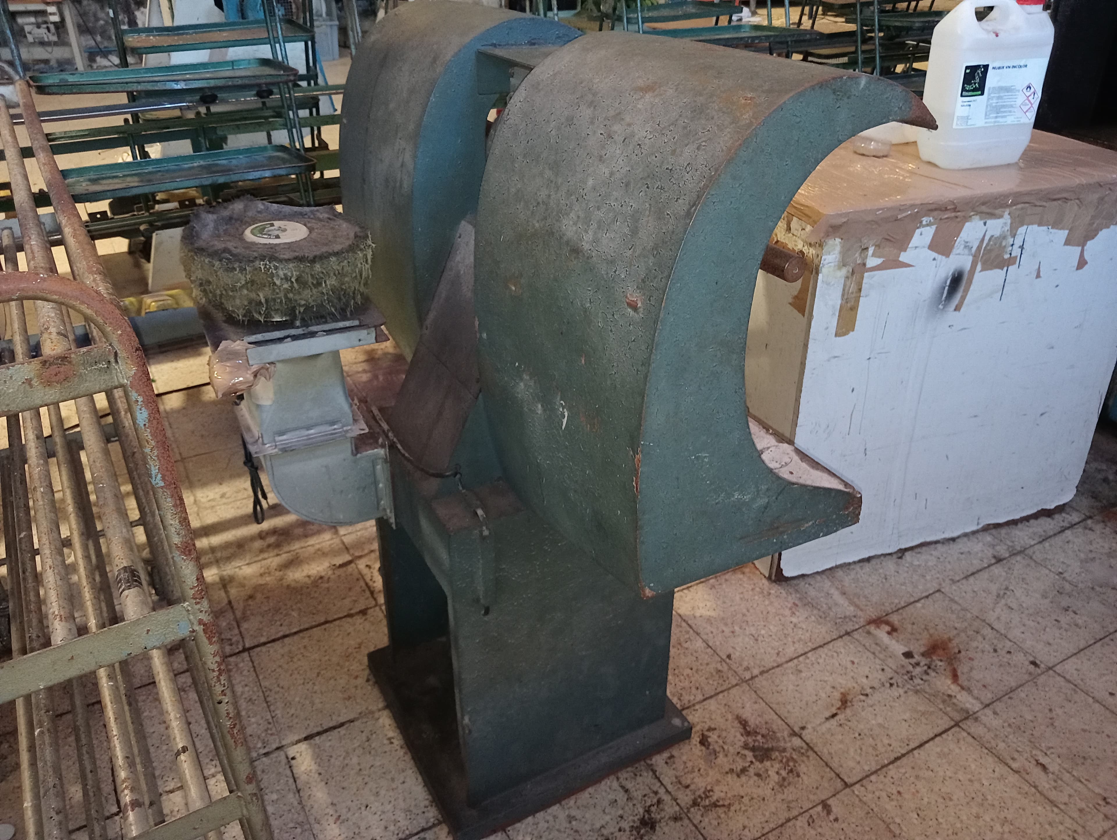 Equipment — image 3