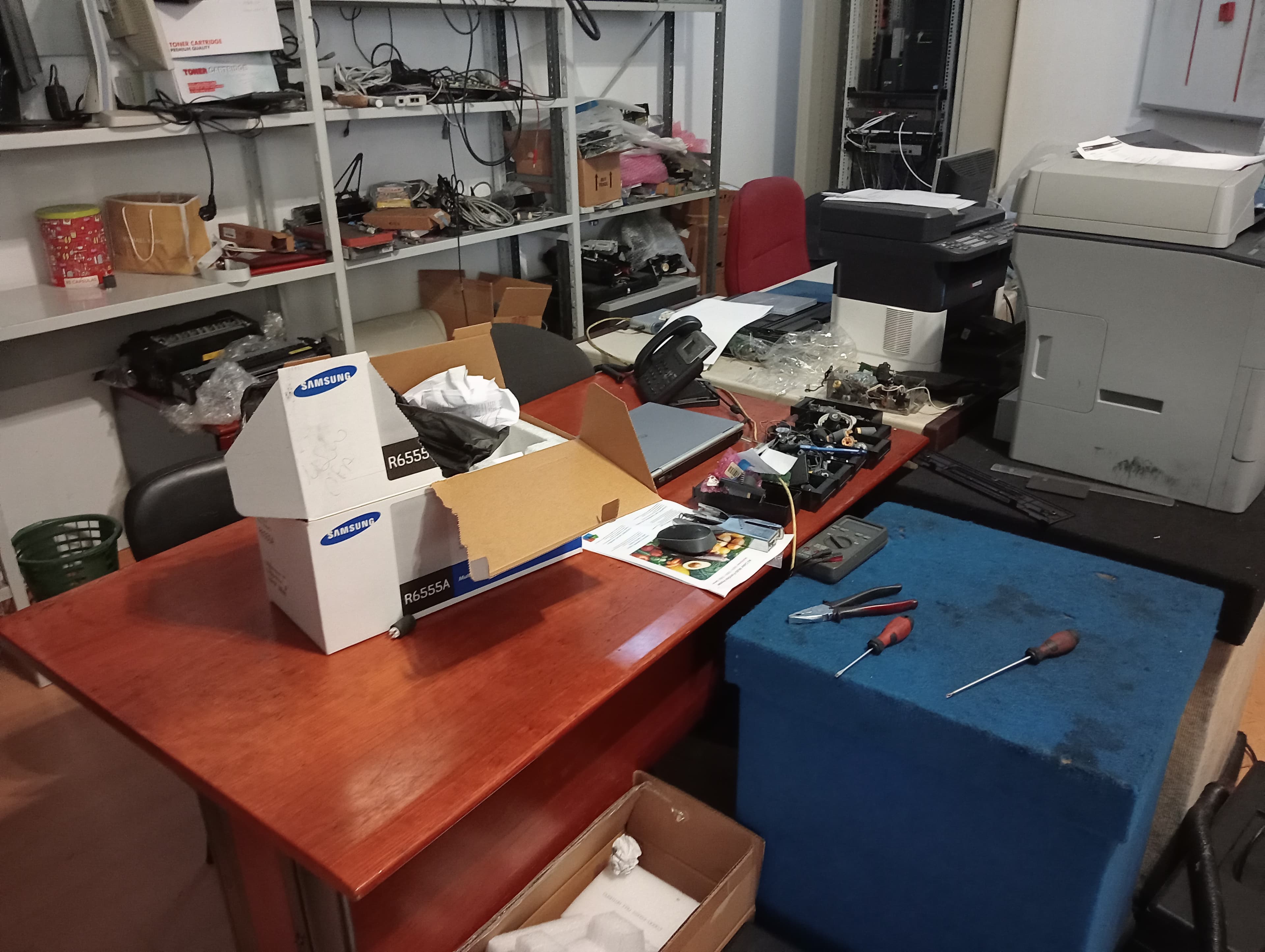 Equipamento de Escritório — imagem 12