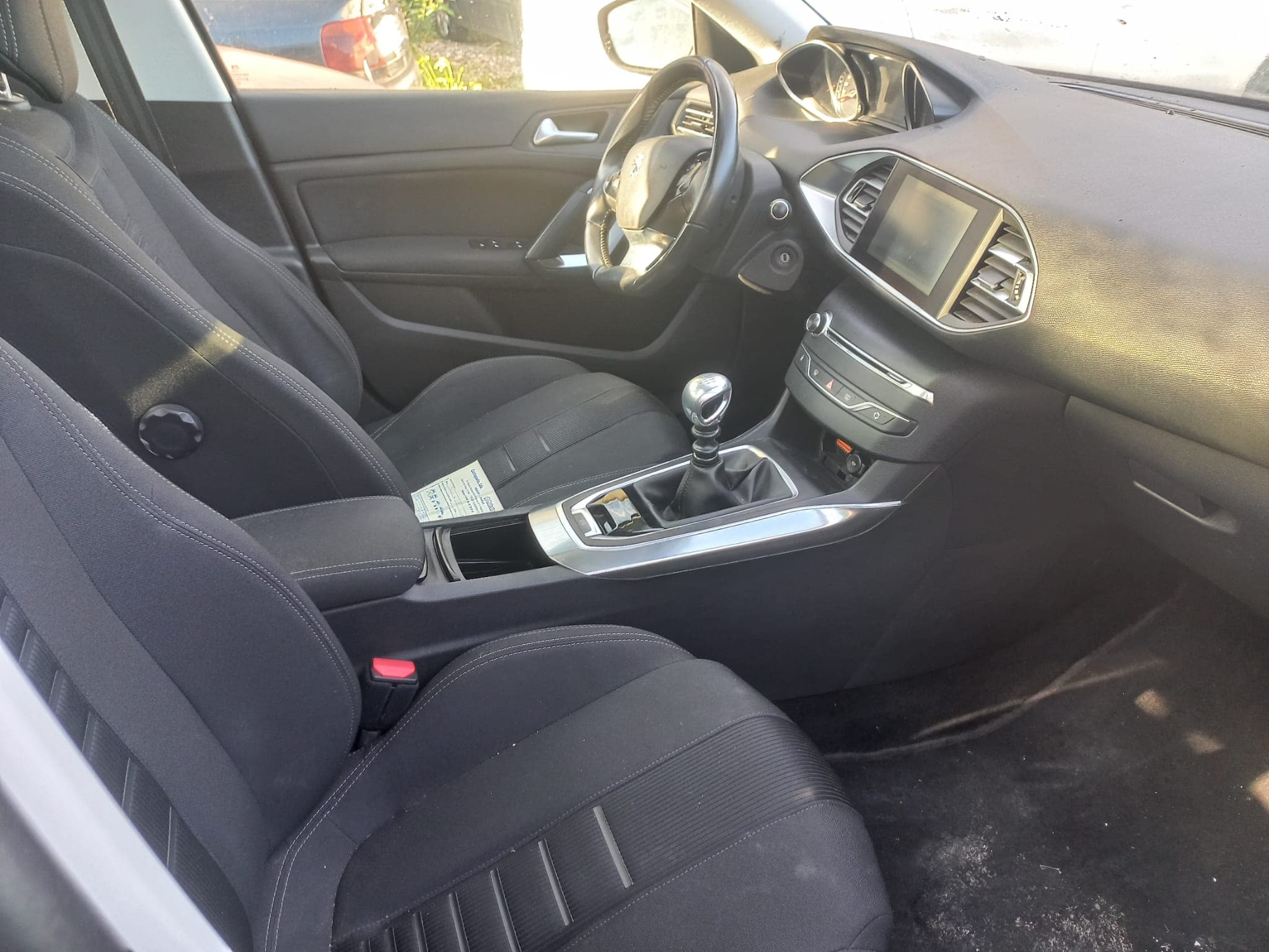 Peugeot 308 · Ano 2014 — imagem 14