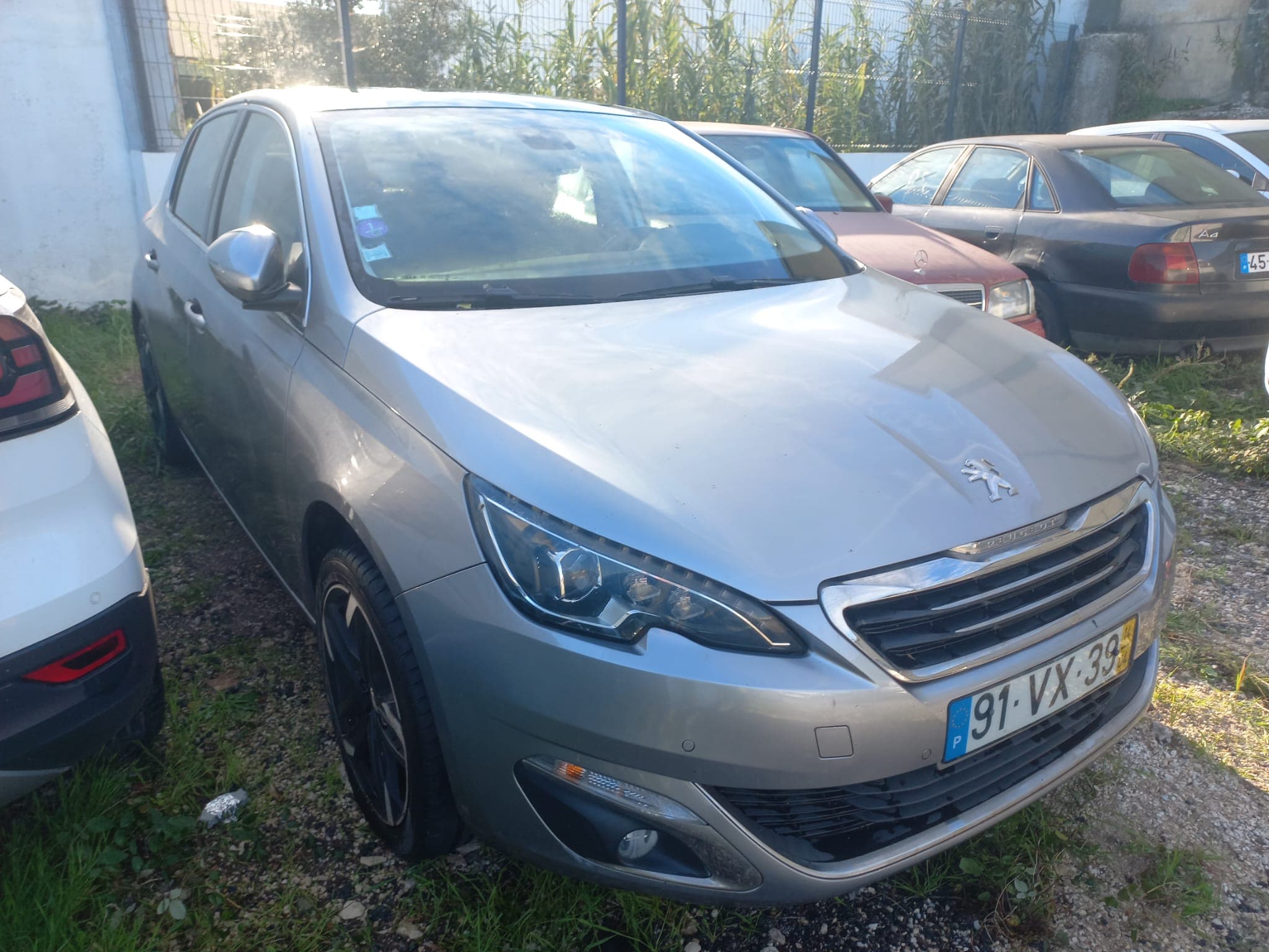 Peugeot 308 · Ano 2014 — imagem 3