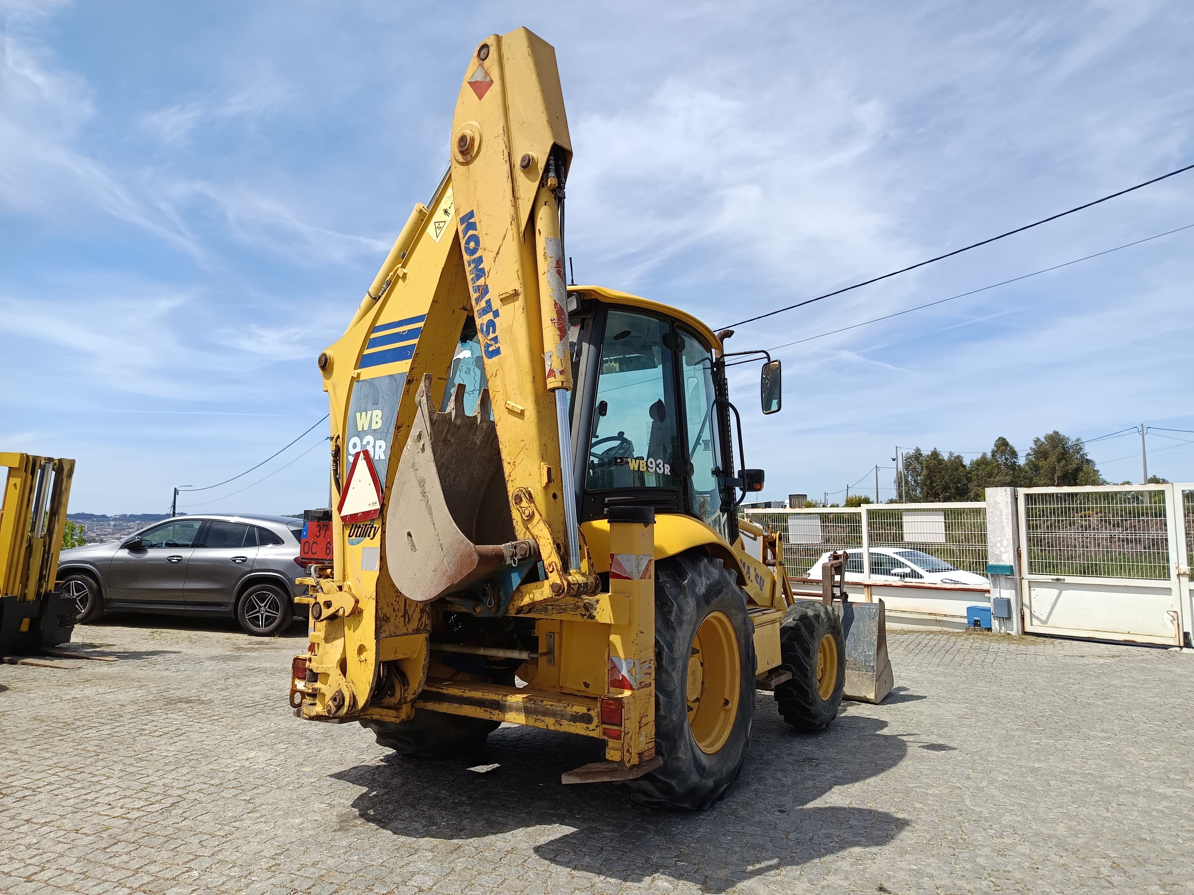 Retroescavadora Komatsu · Ano 2008 — imagem 4