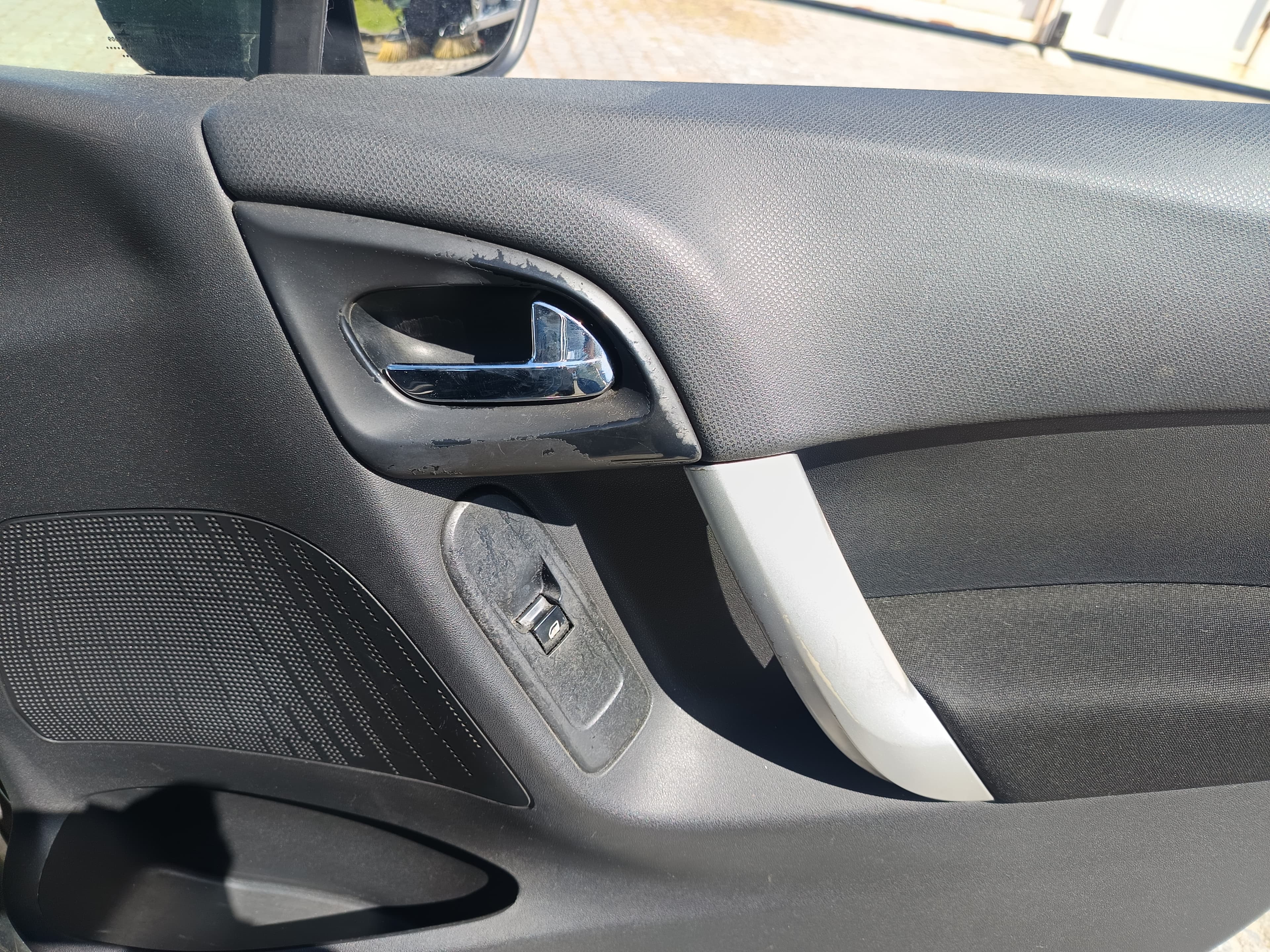 Citroën C3 · Ano 2010 — image 24