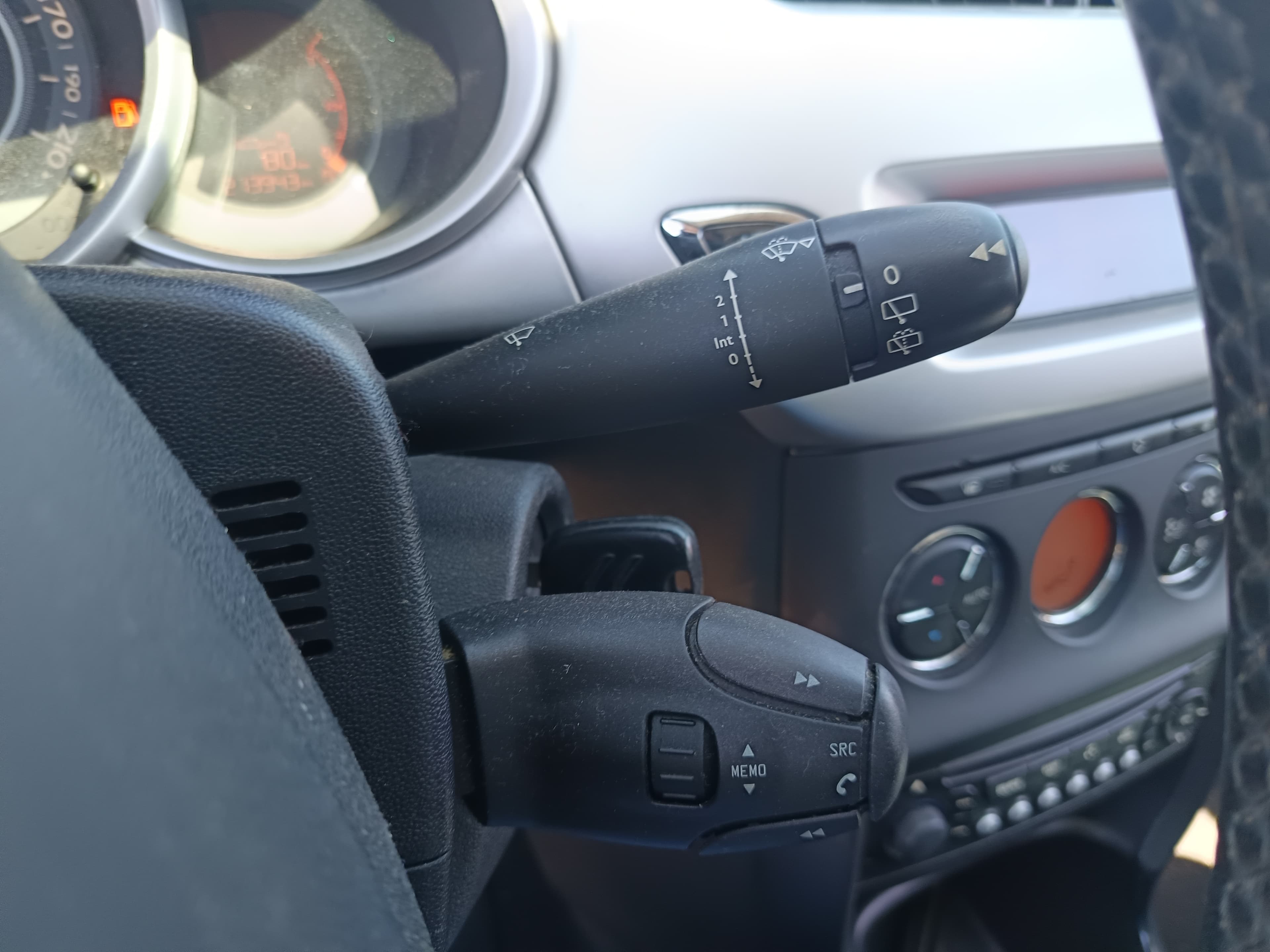 Citroën C3 · Ano 2010 — image 38