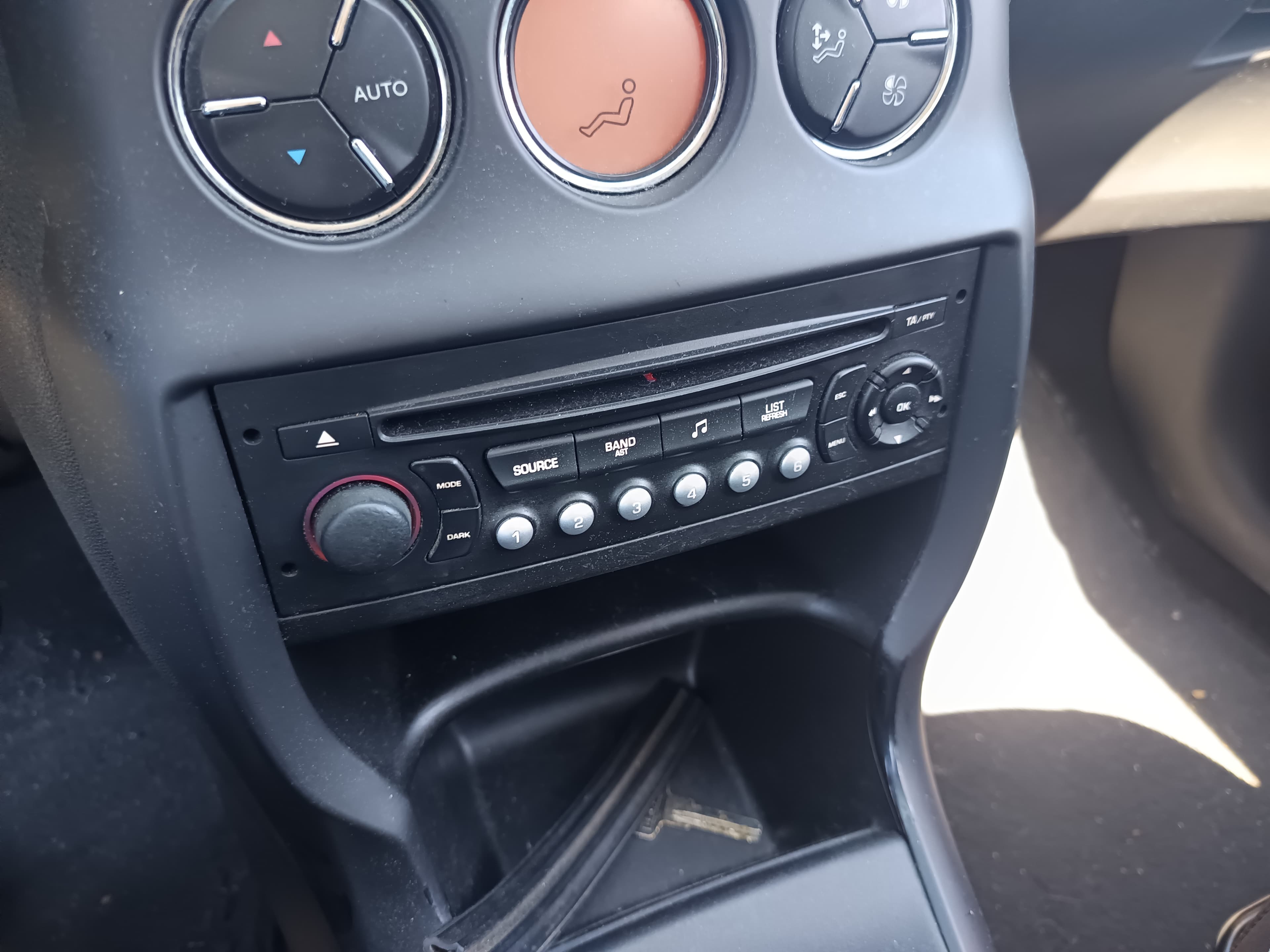 Citroën C3 · Ano 2010 — image 35