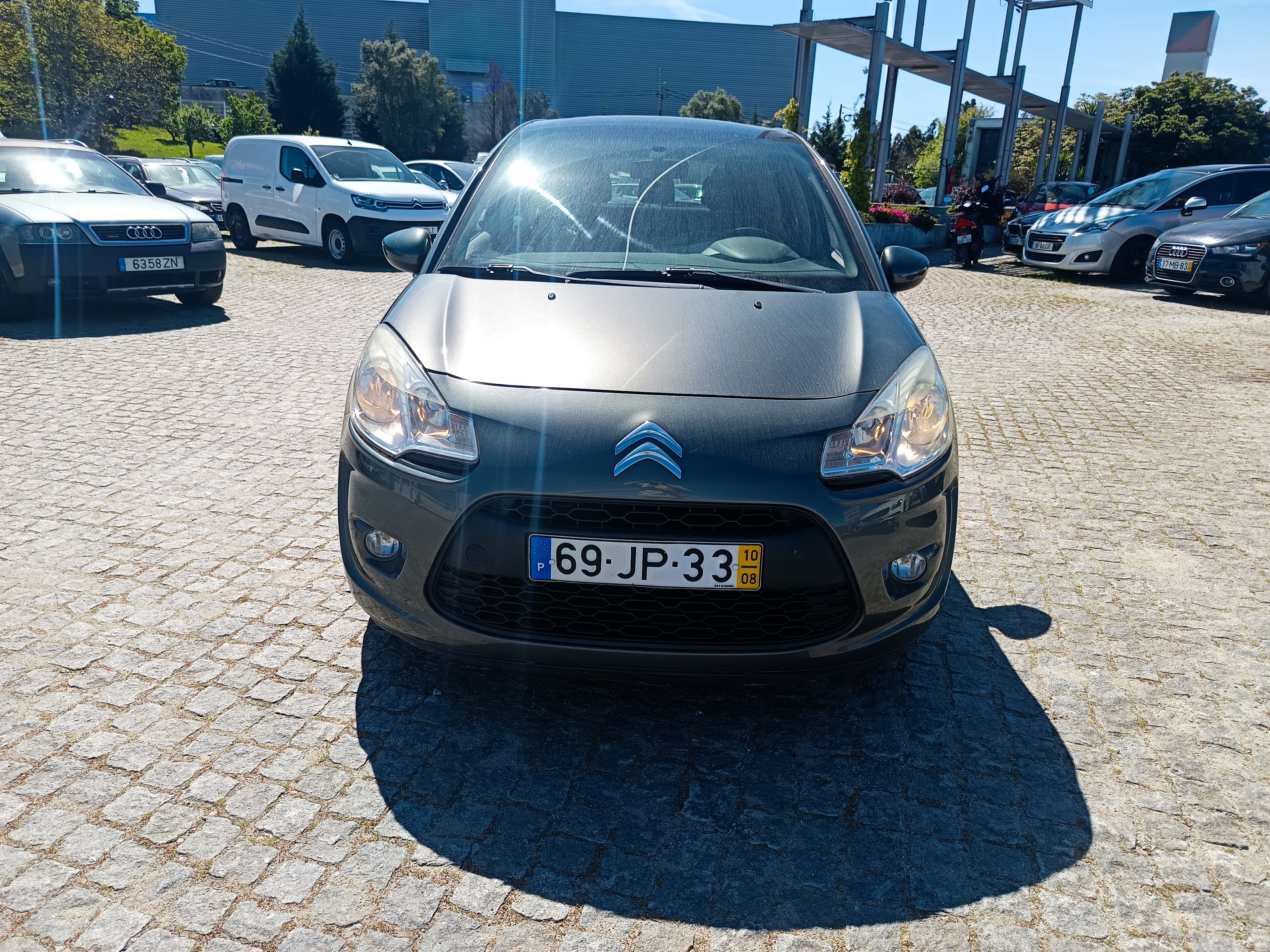 Citroën C3 · Ano 2010 — image 2