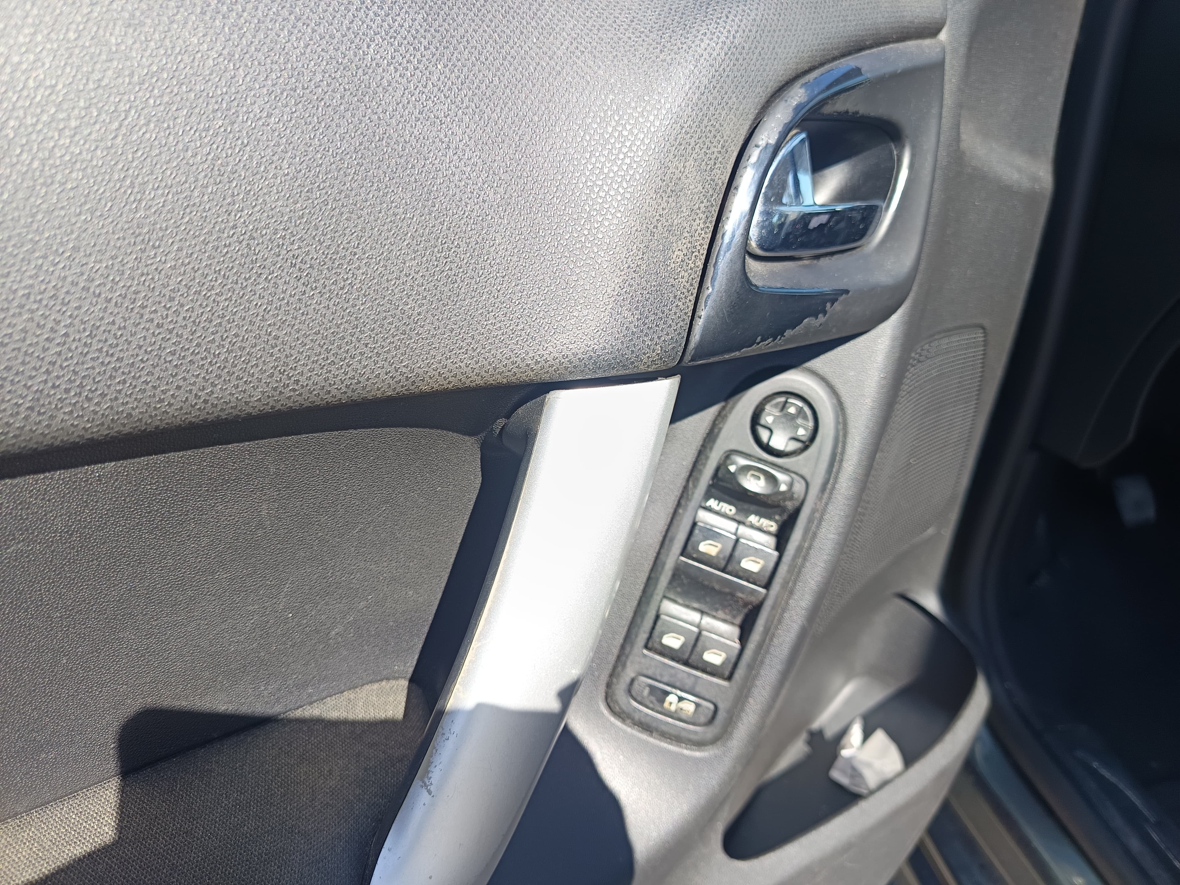 Citroën C3 · Ano 2010 — image 34