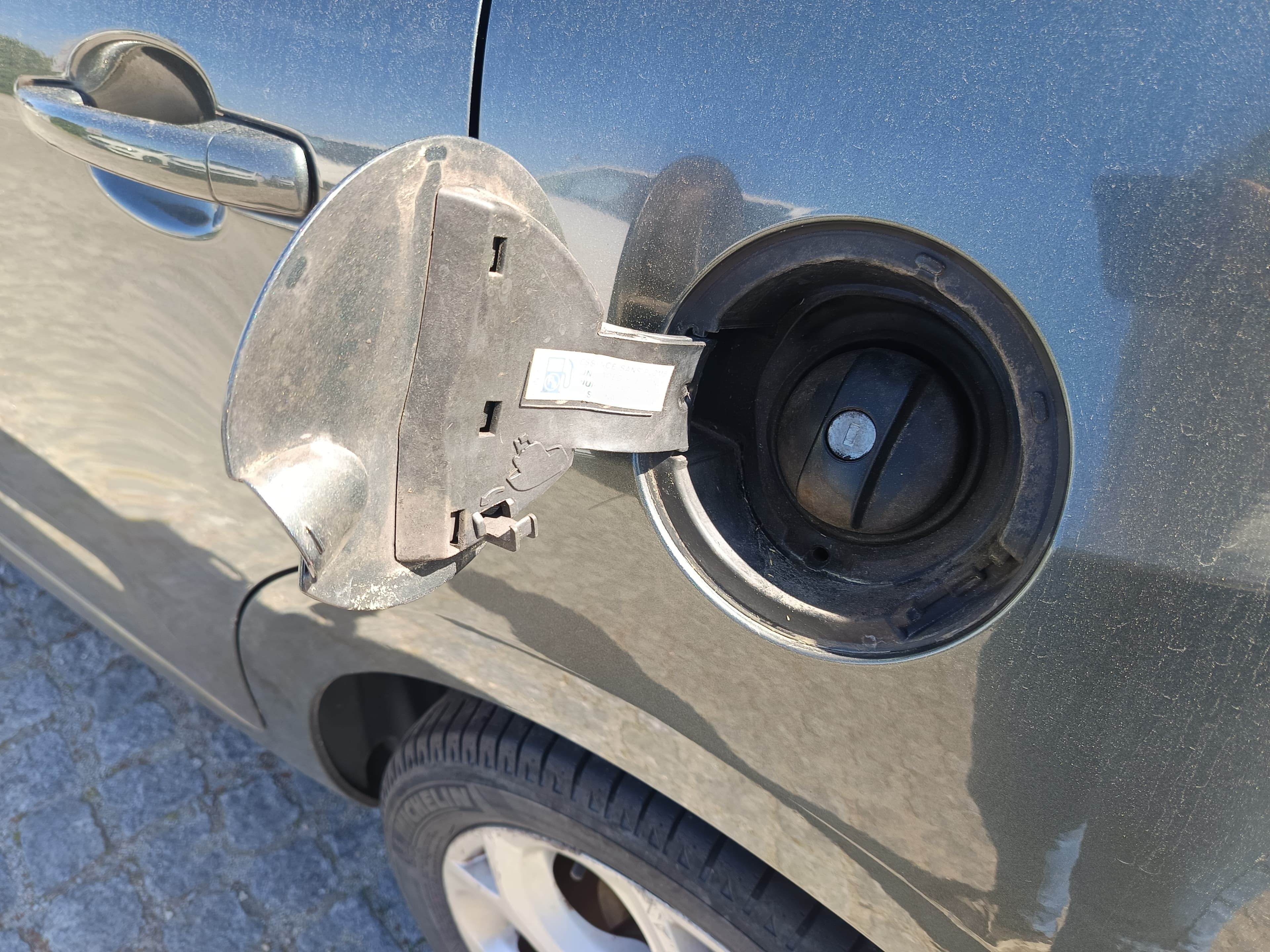 Citroën C3 · Ano 2010 — image 12