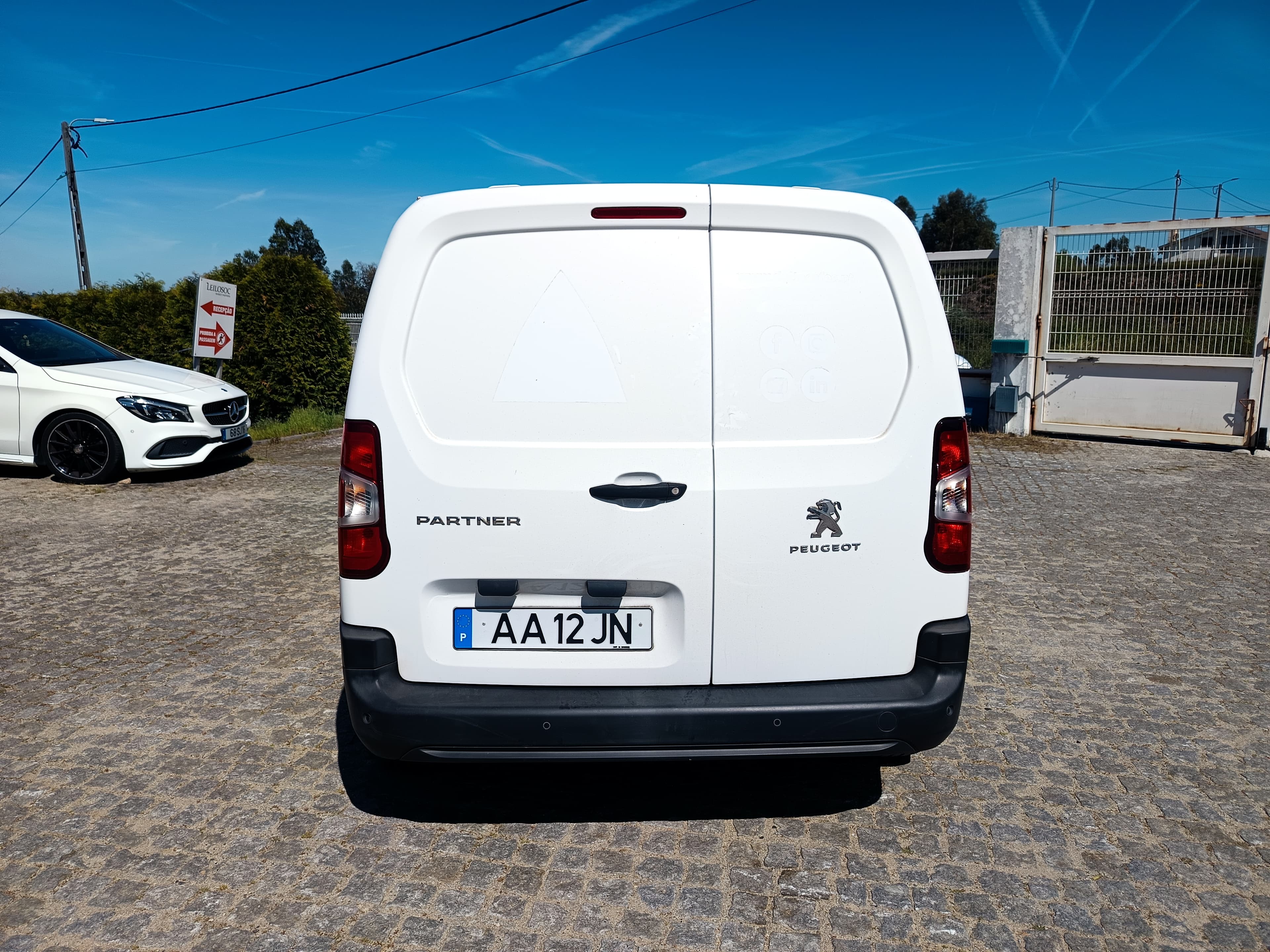 Peugeot Partner 1.5 BlueHDi · Ano 2020 — imagem 5