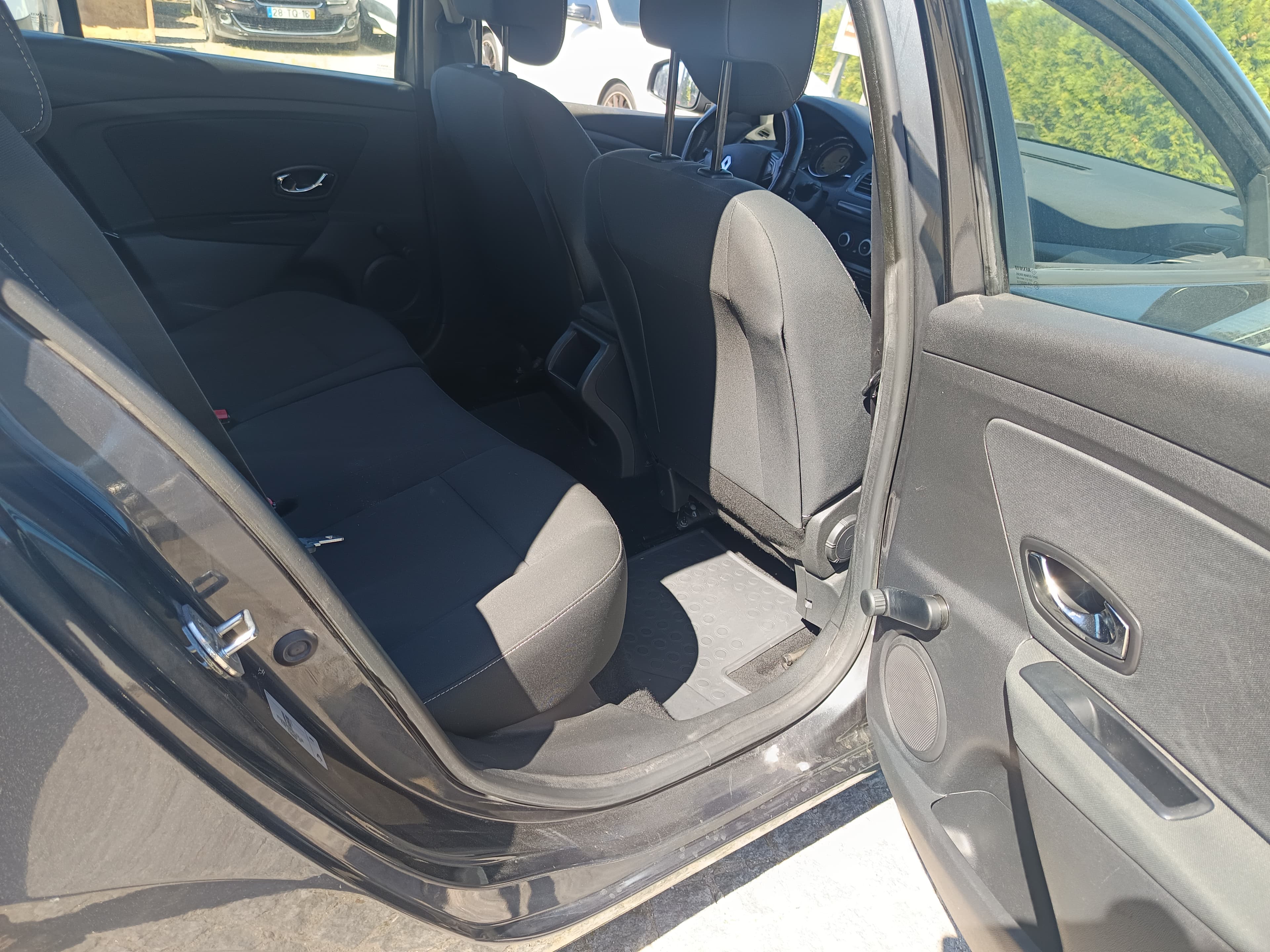 Renault Mégane 1.5 dCi · Ano 2014 — imagem 20