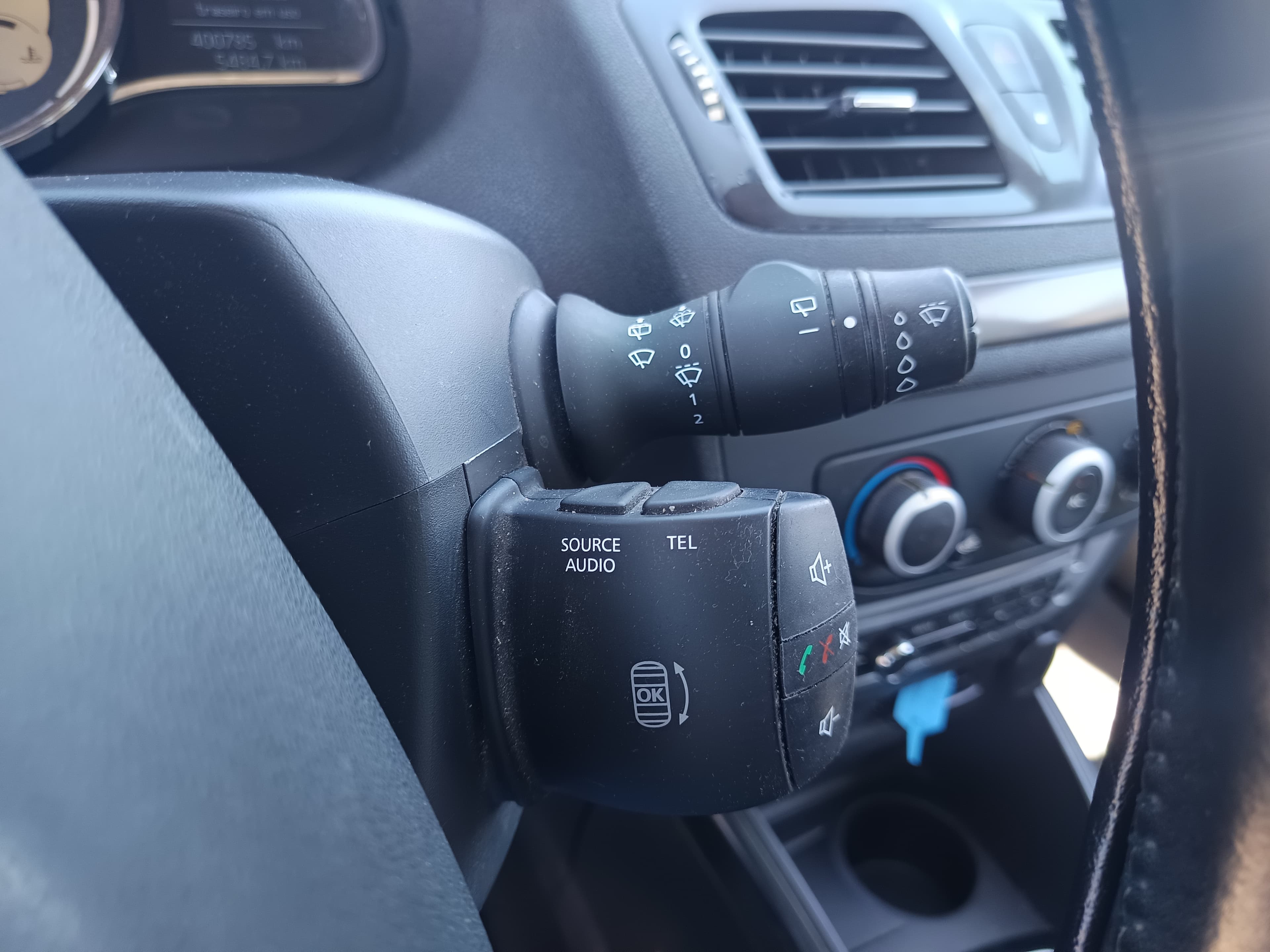 Renault Mégane 1.5 dCi · Ano 2014 — imagem 40