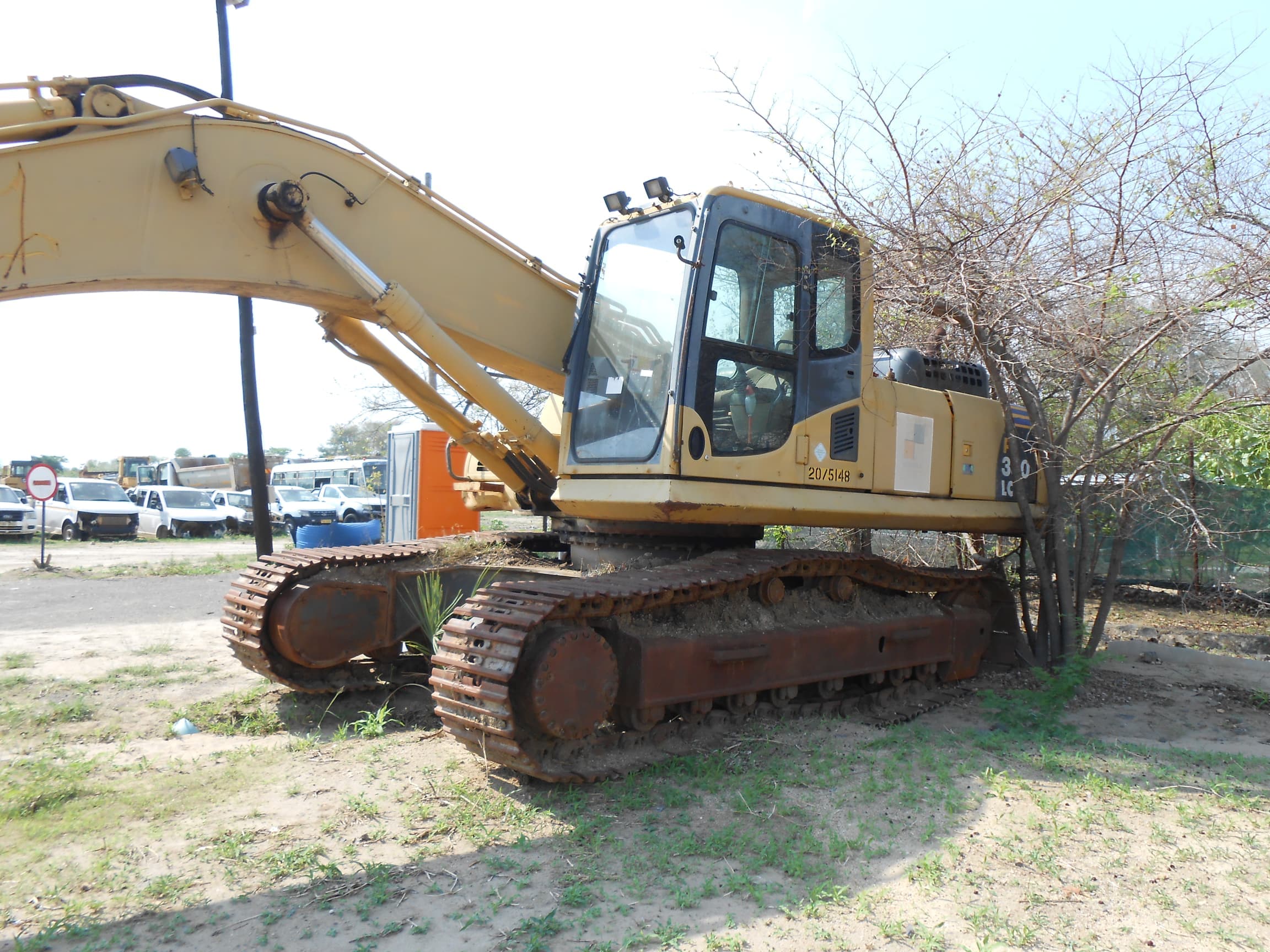 Excavator 35t — image 4