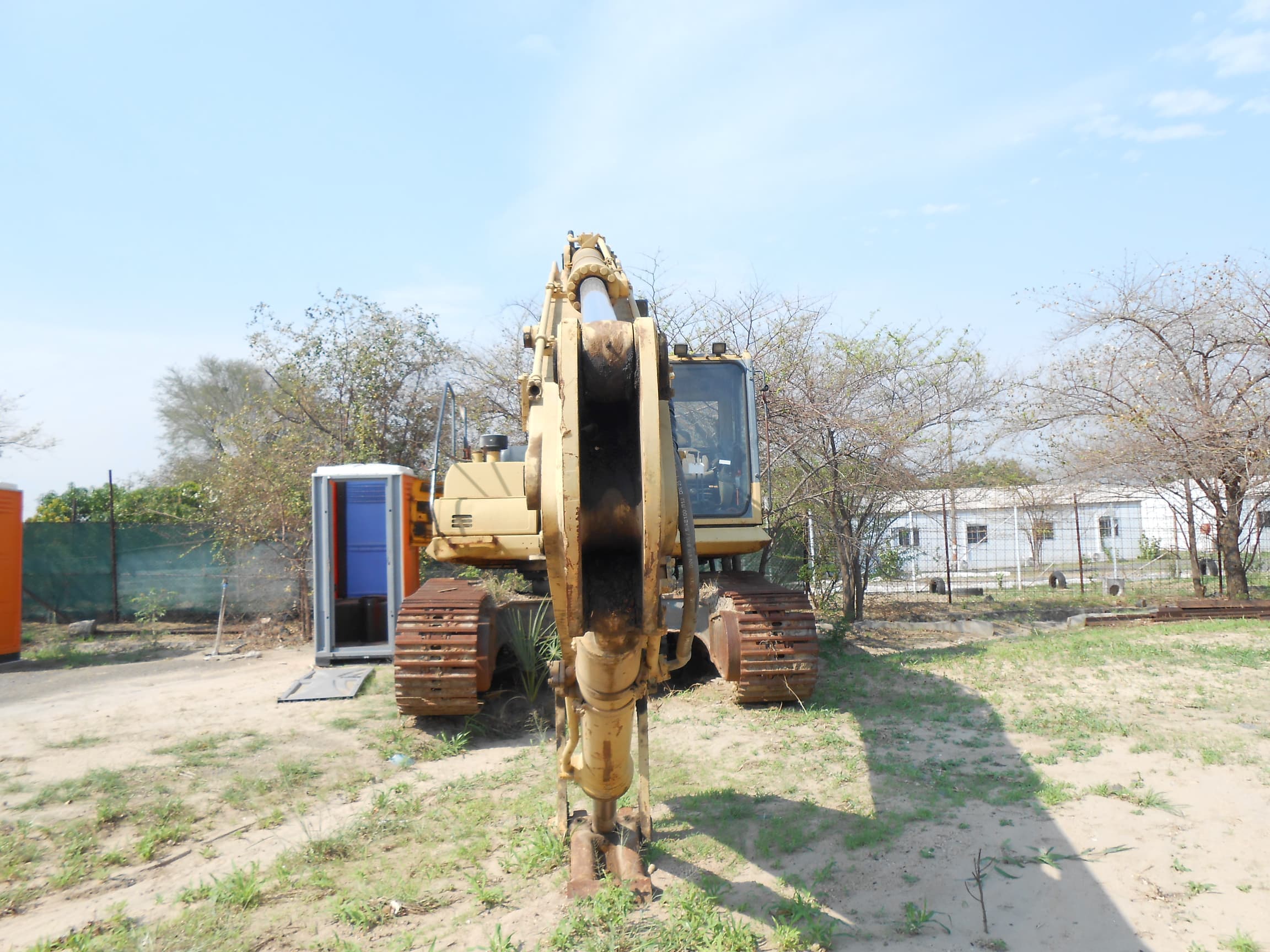 Excavator 35t — image 2
